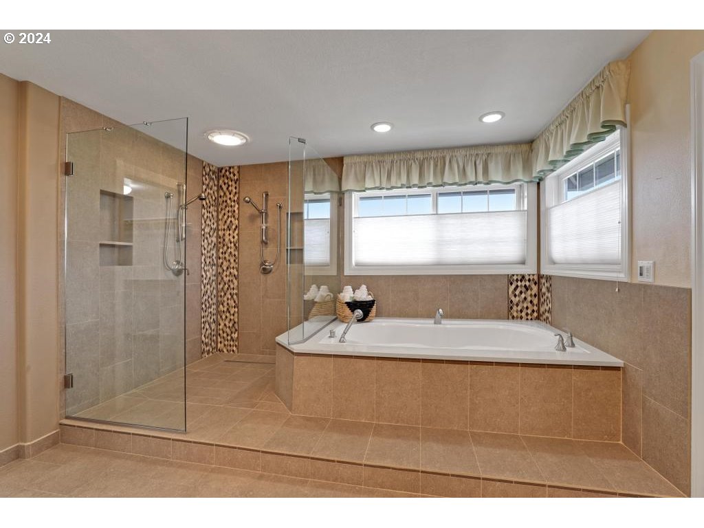 13835 SW HILLSHIRE DR