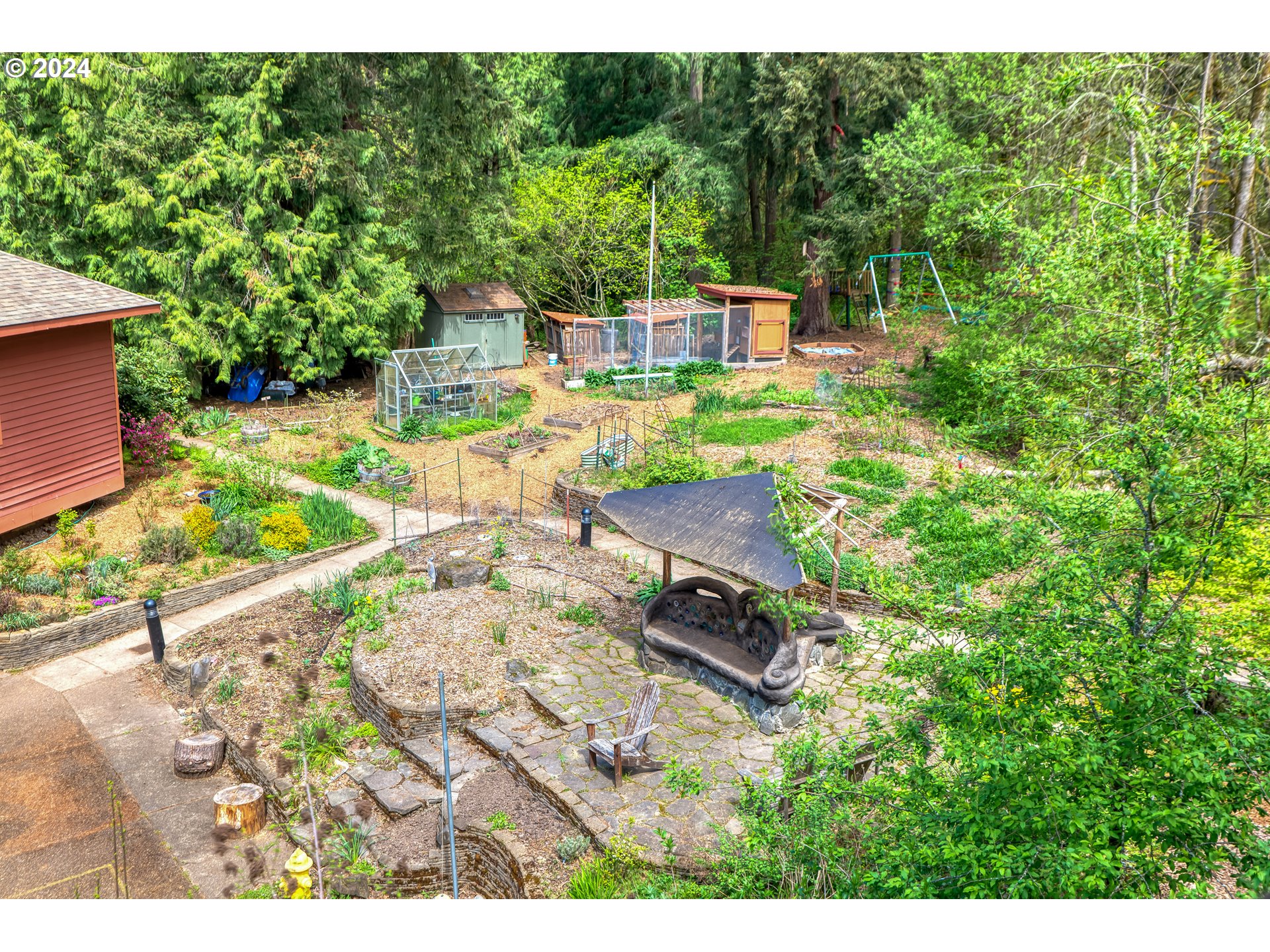 9601 NW LEAHY RD 201