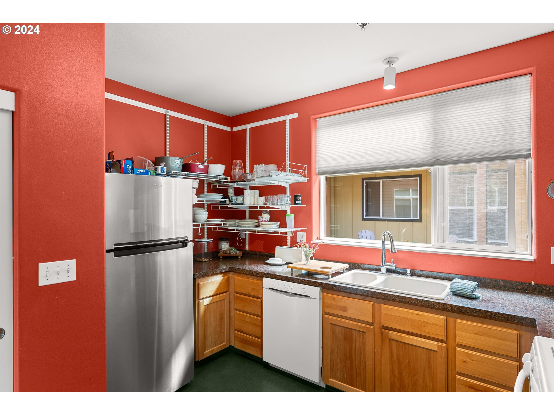 9601 NW LEAHY RD 201