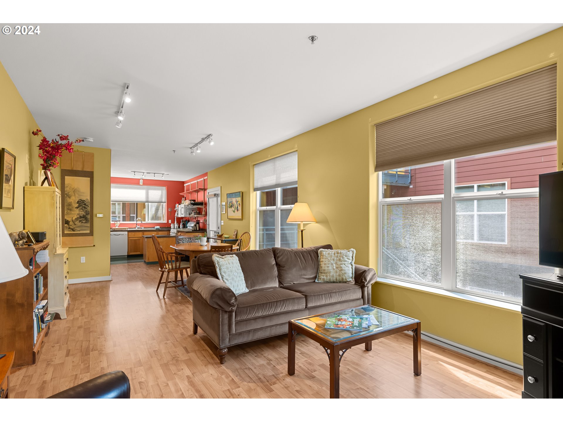 9601 NW LEAHY RD 201