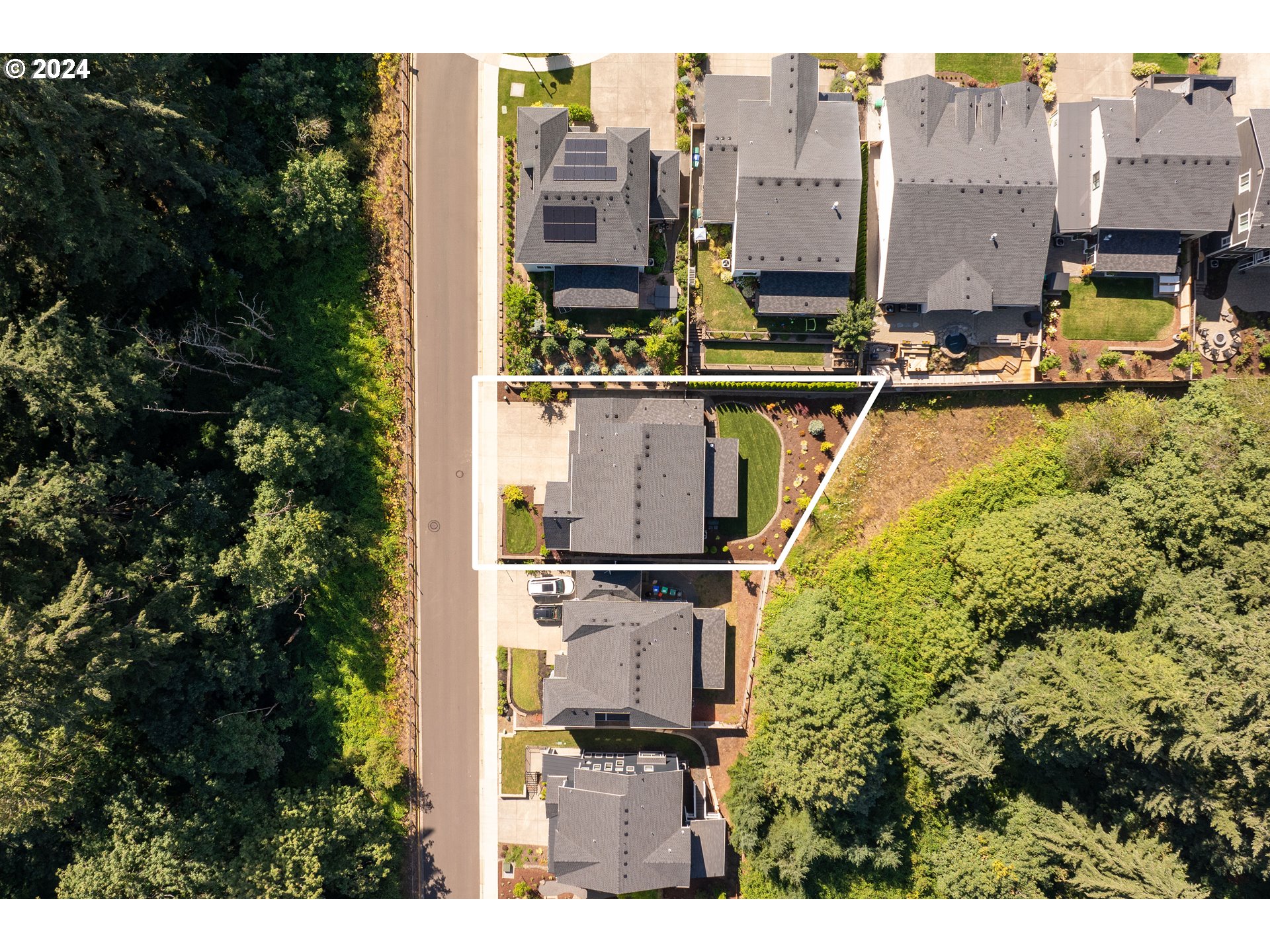 15221 SE LIVINGSTONE LN