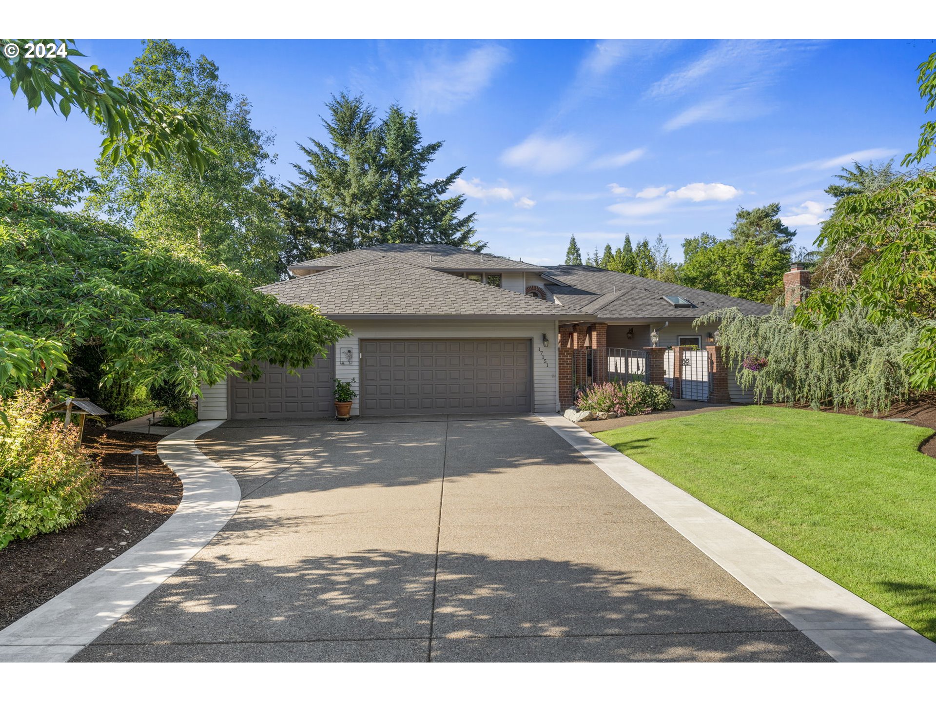 17151 NW WOODMERE CT