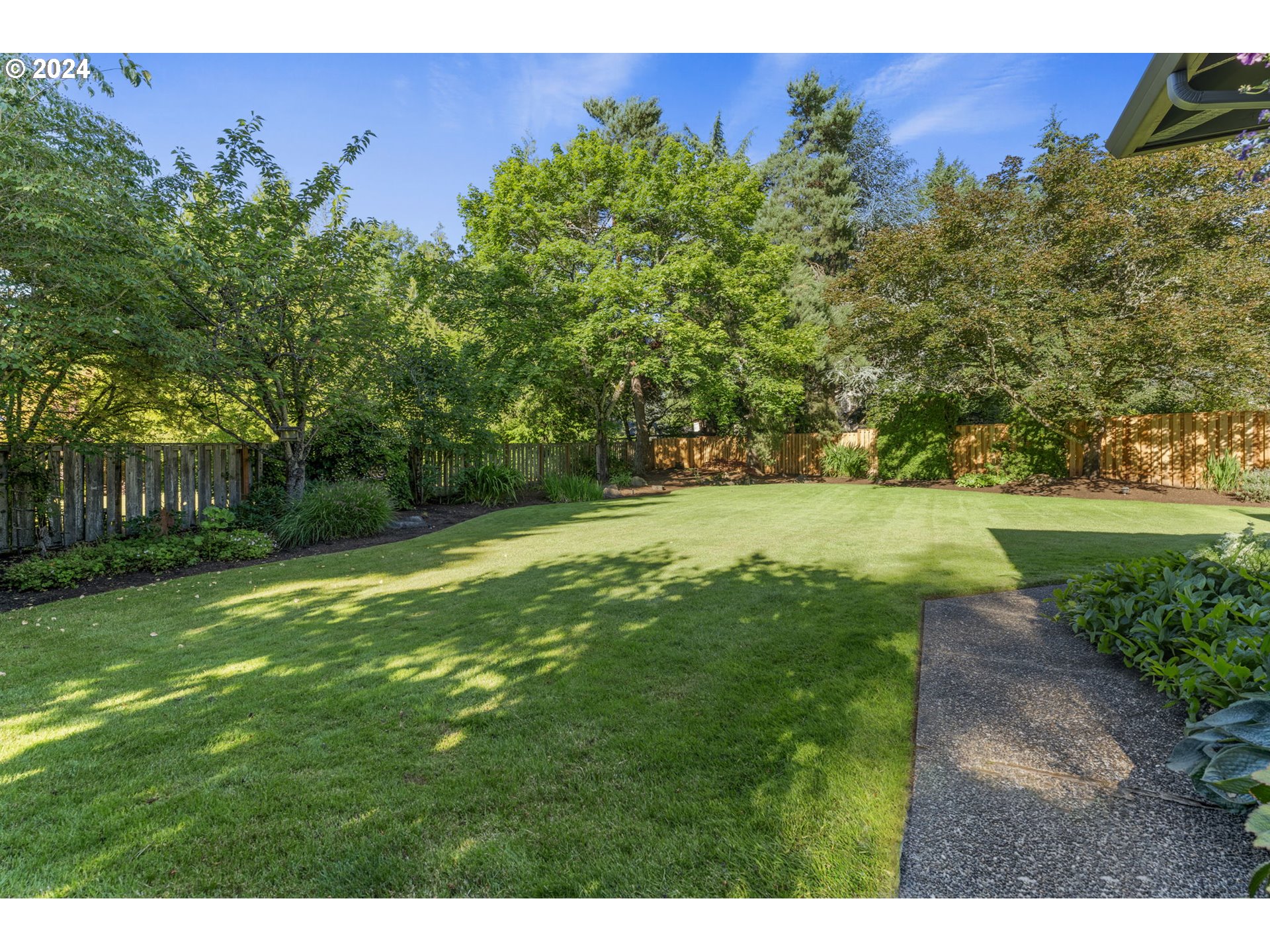 17151 NW WOODMERE CT