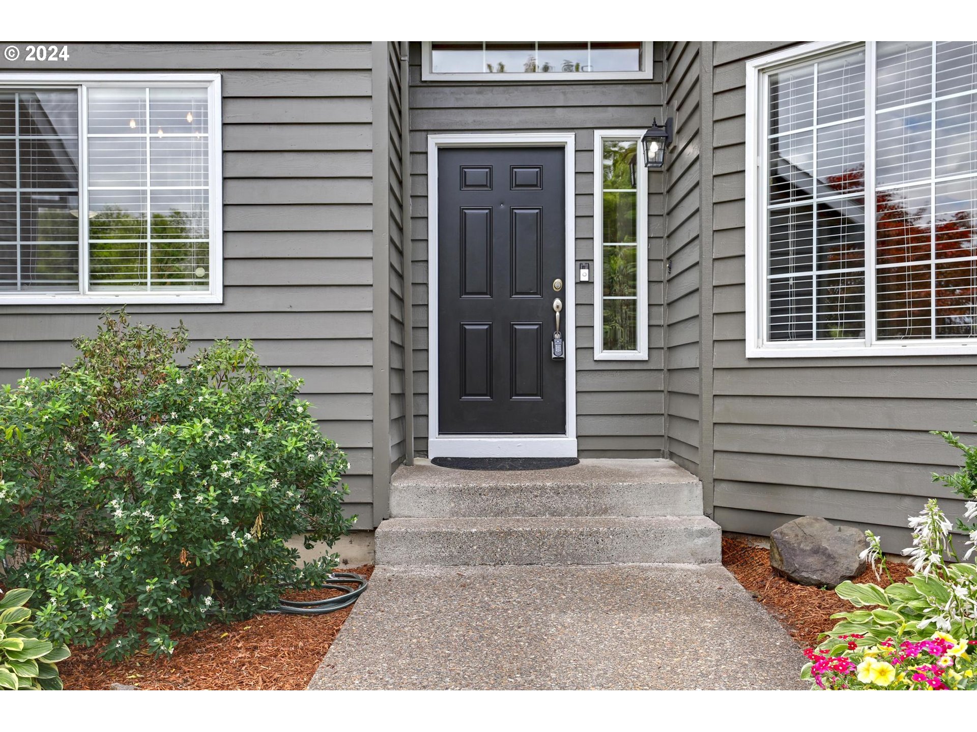 12890 SW VILLAGE PARK LN