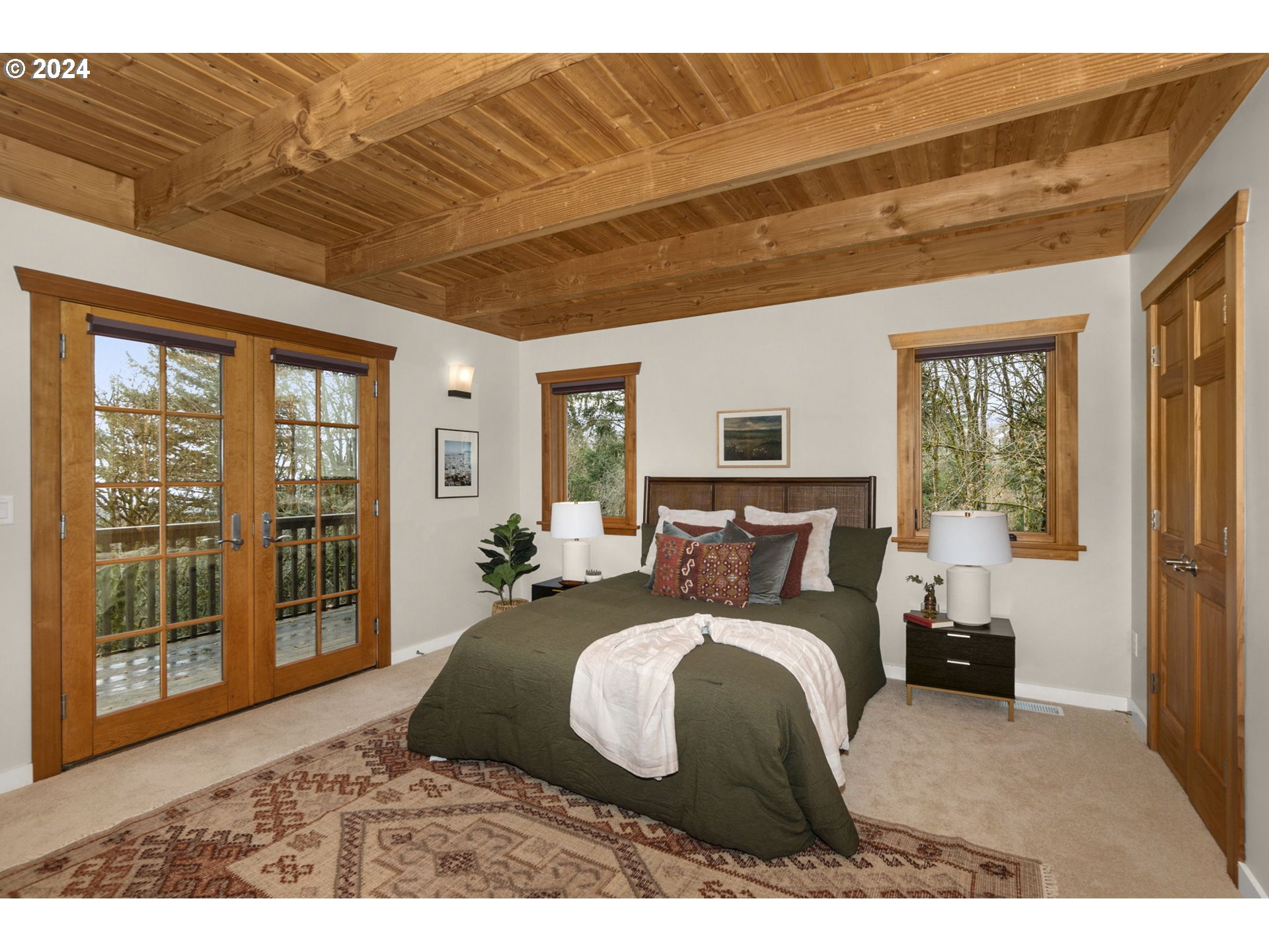 3235 NW SKYLINE BLVD