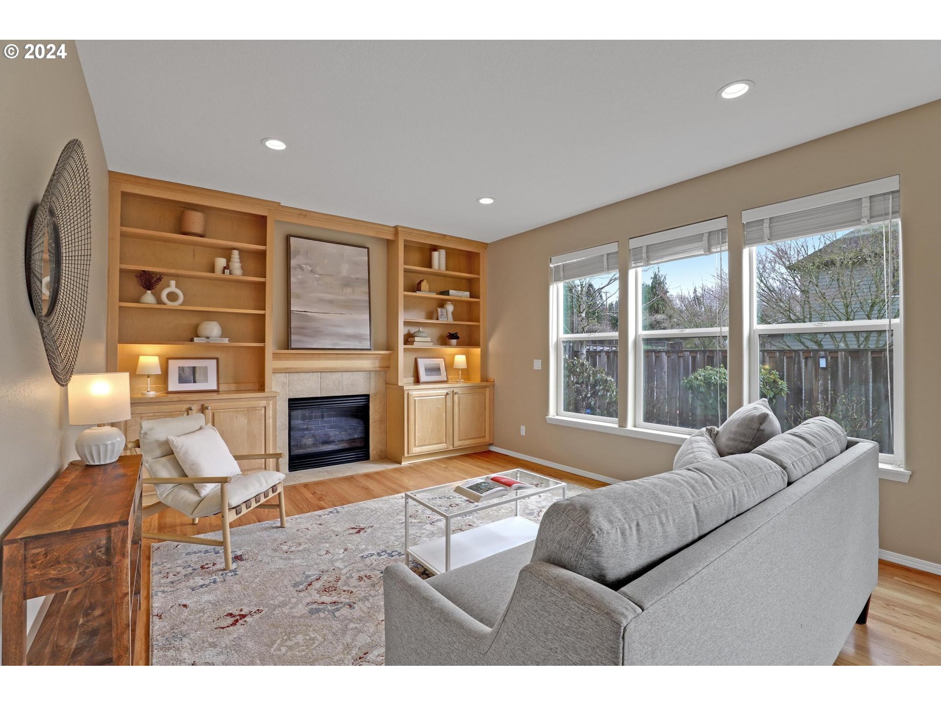 3734 NW LANSBROOK TER