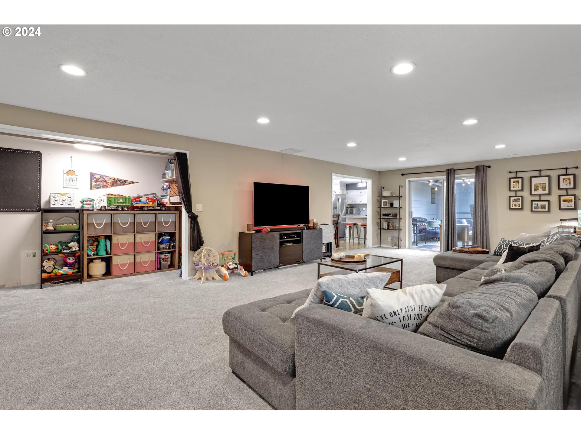 11605 SW BURLCREST DR