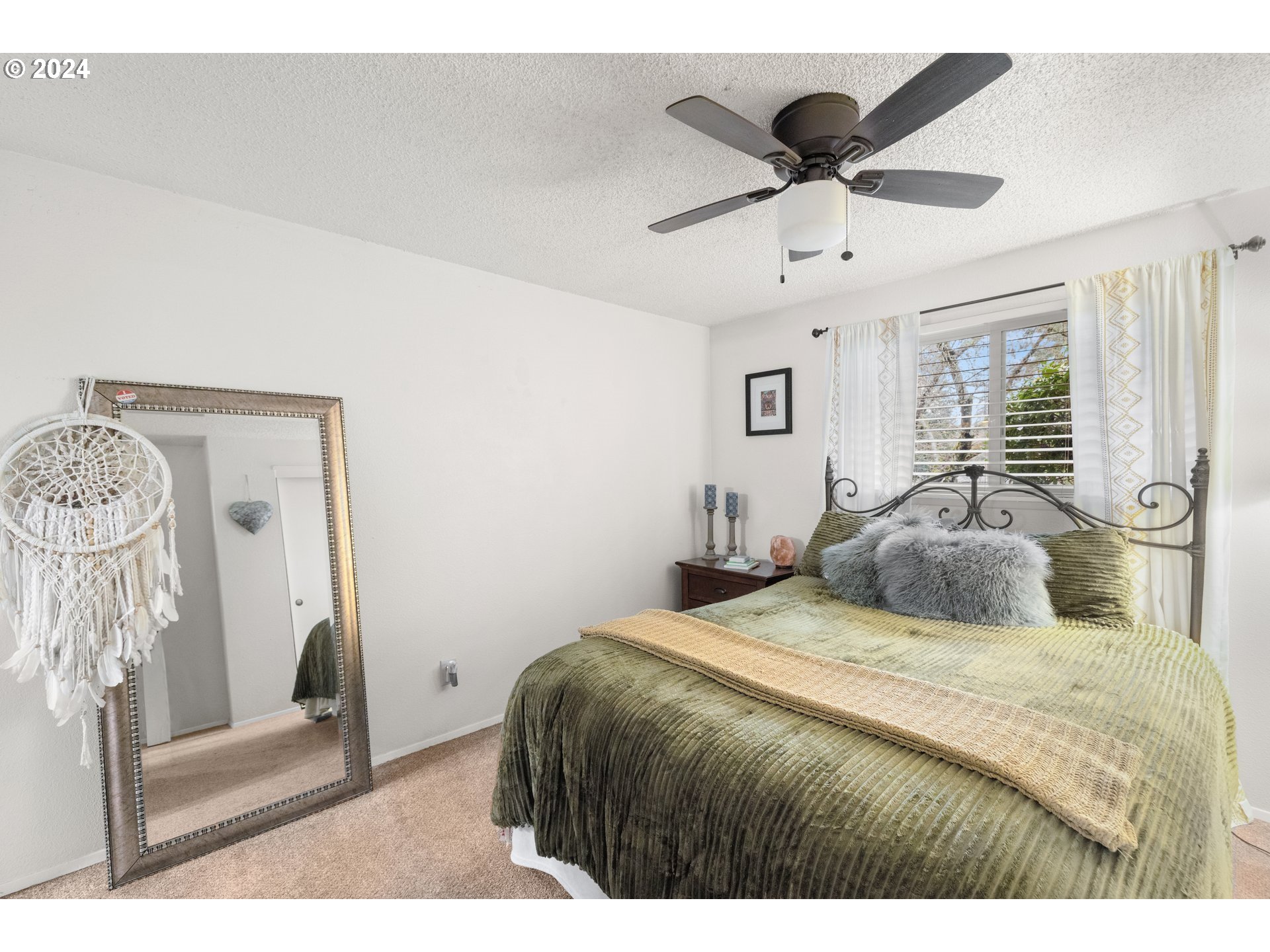 17750 SW SUGAR PLUM LN