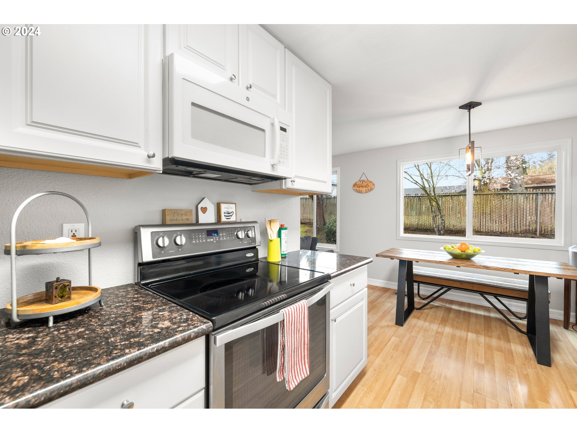 17750 SW SUGAR PLUM LN