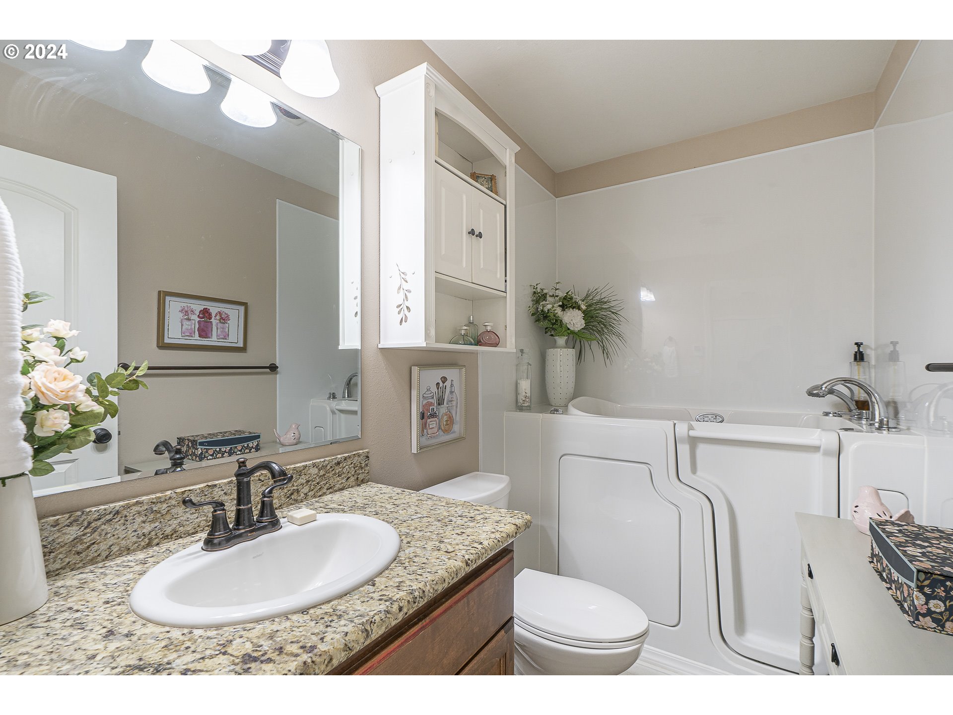 32005 SW CYPRESS PT