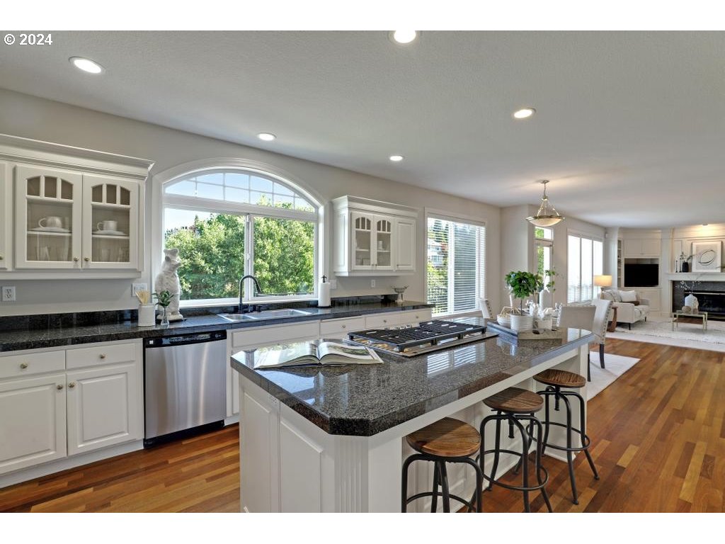 12779 NW LILYWOOD DR