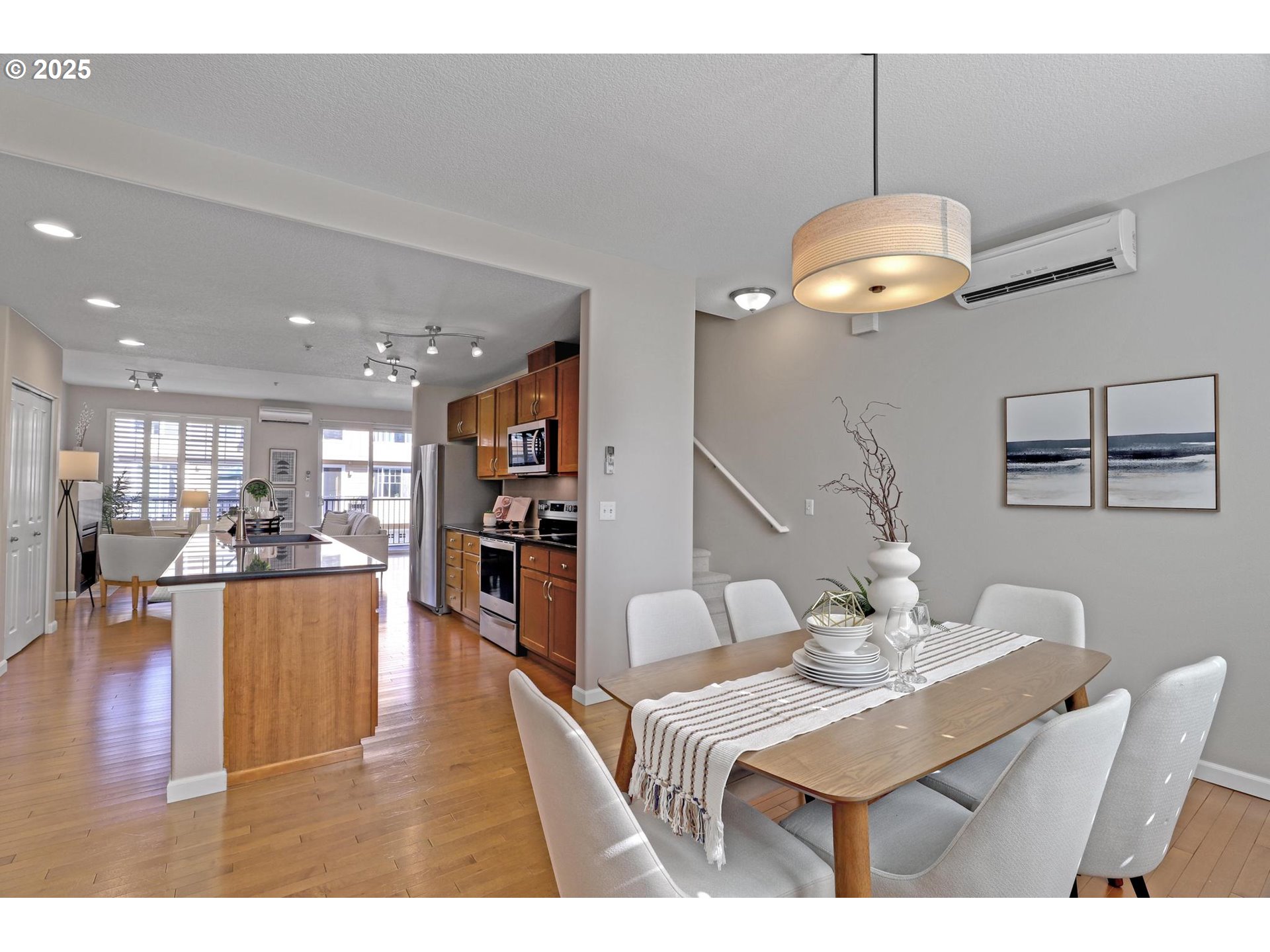 679 NW 118TH AVE 104, Portland Unit: 104