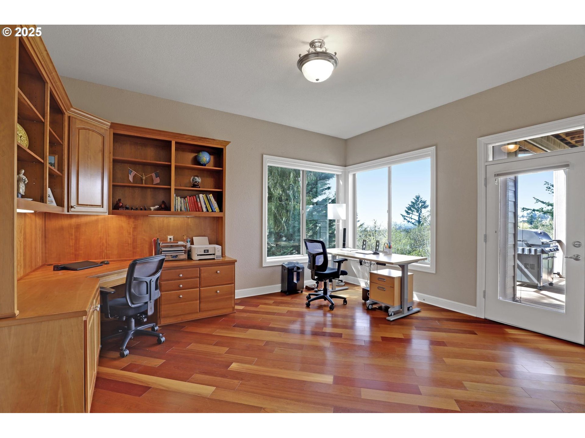 8333 NW HAZELTINE ST