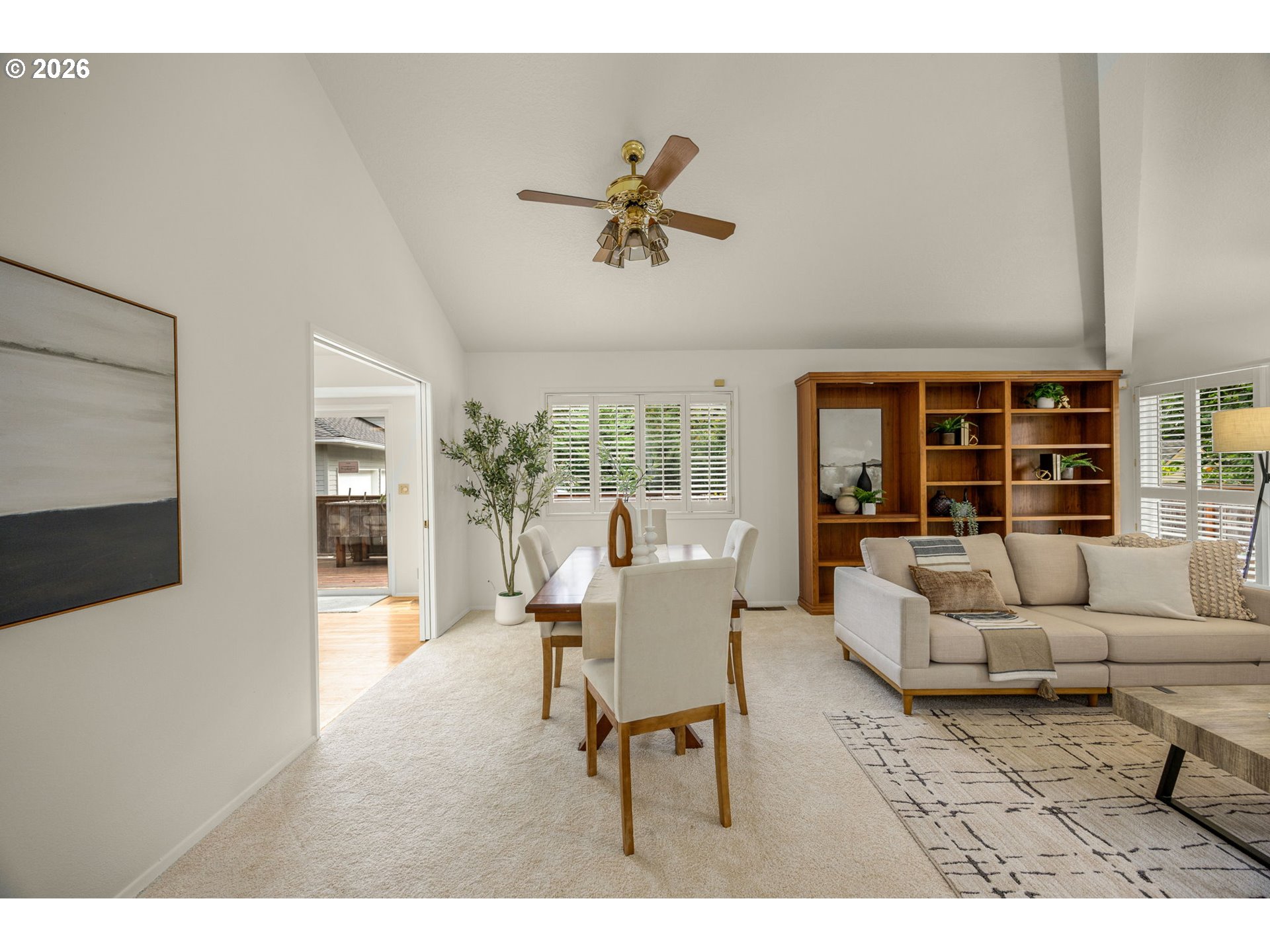 503 SW COLONY DR