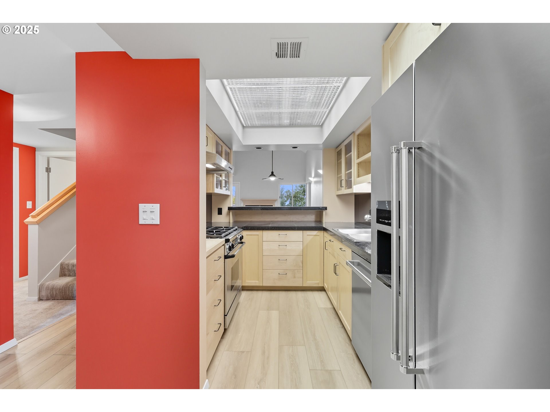 6645 W BURNSIDE ST 551