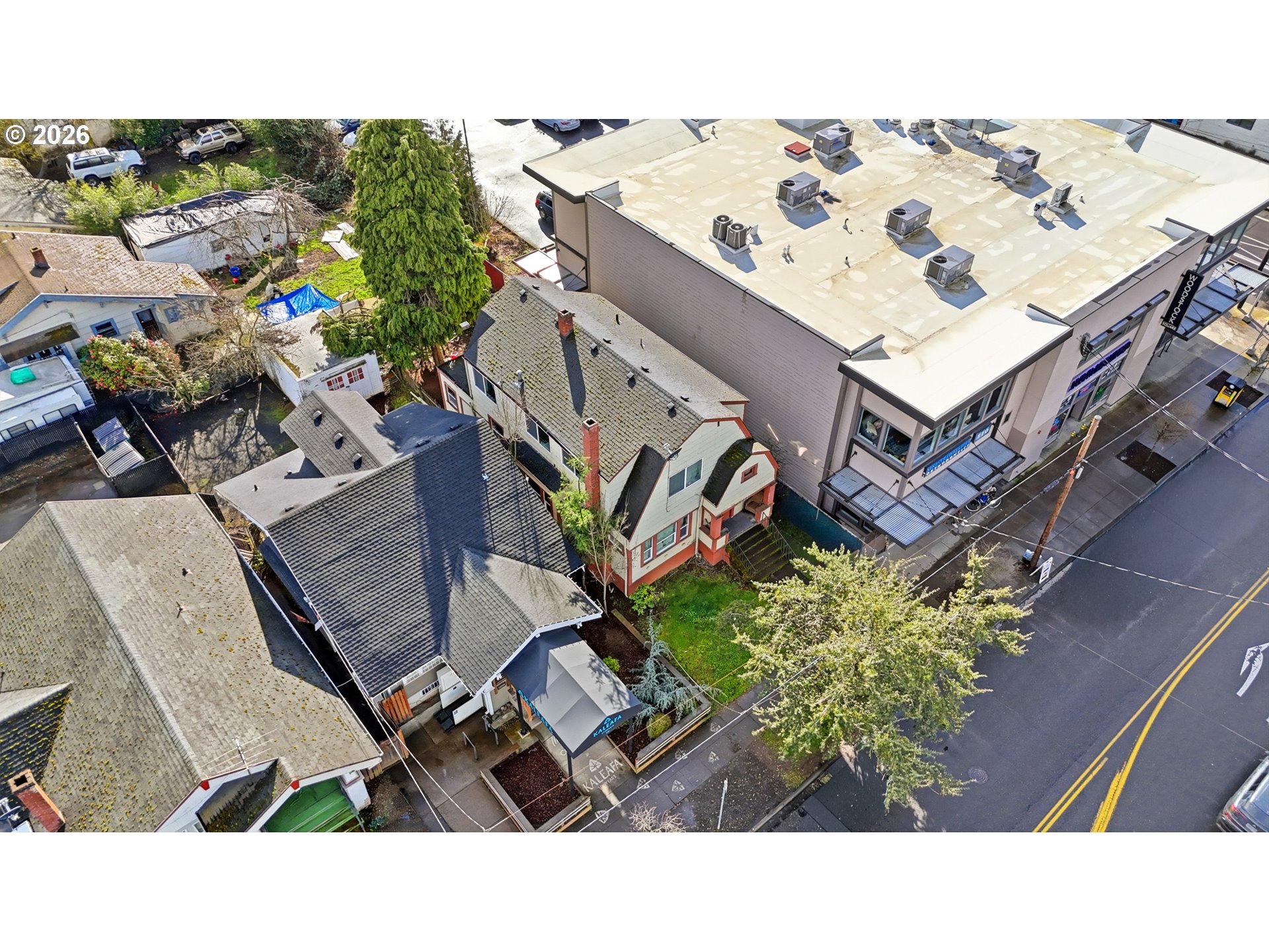 5222 SE WOODSTOCK BLVD