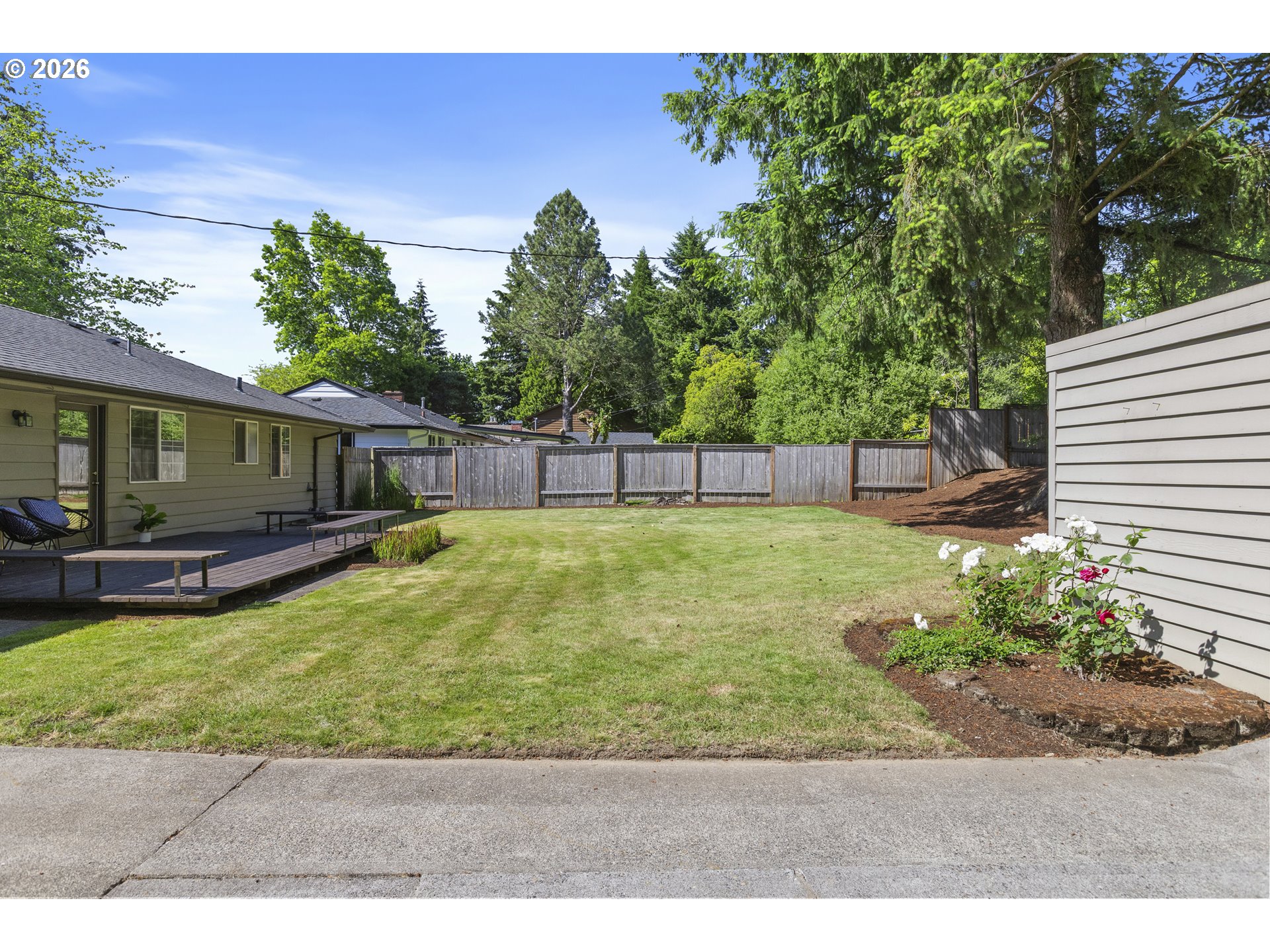 2140 SW KNOLLCREST DR