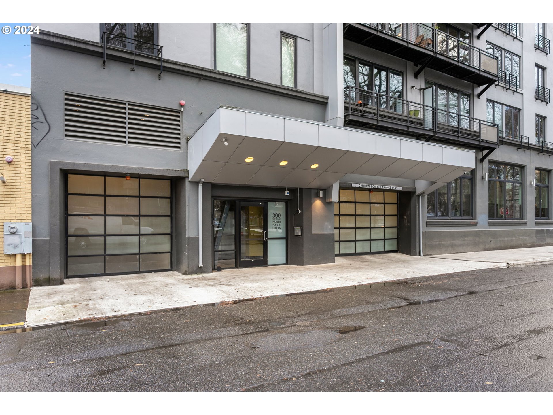 300 NW 8TH AVE 604