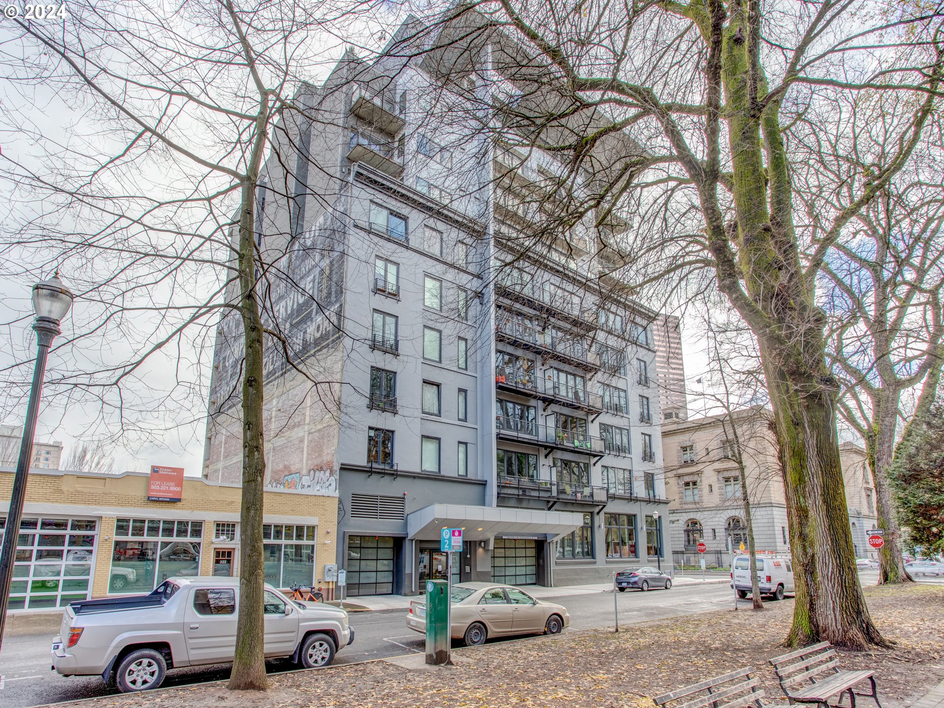 300 NW 8TH AVE 604