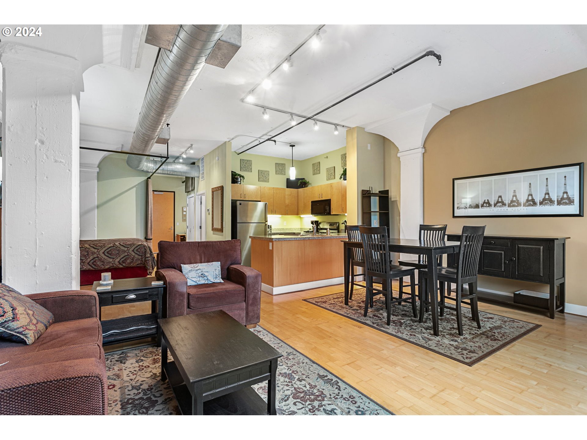 300 NW 8TH AVE 604