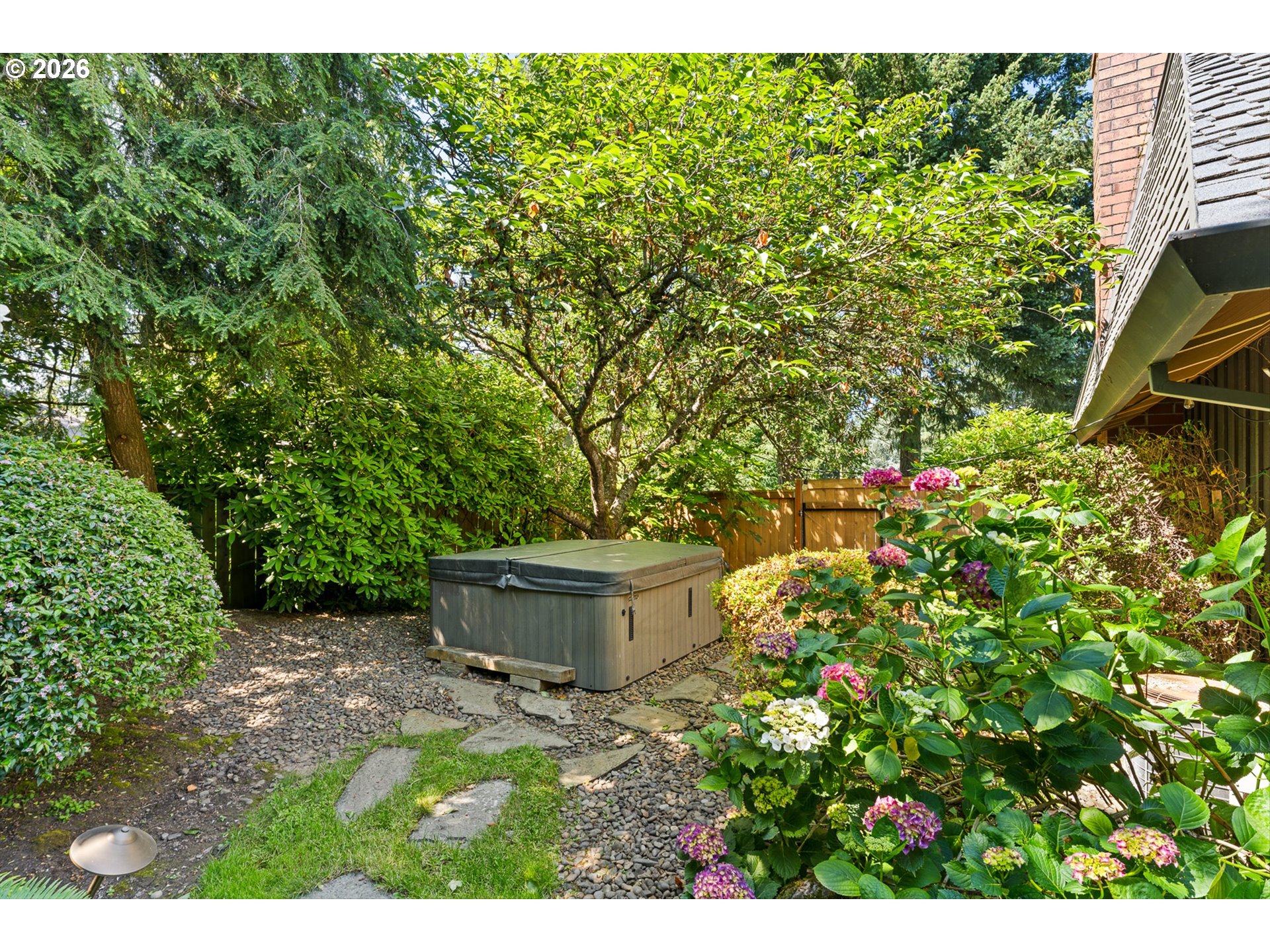 17121 WALL ST