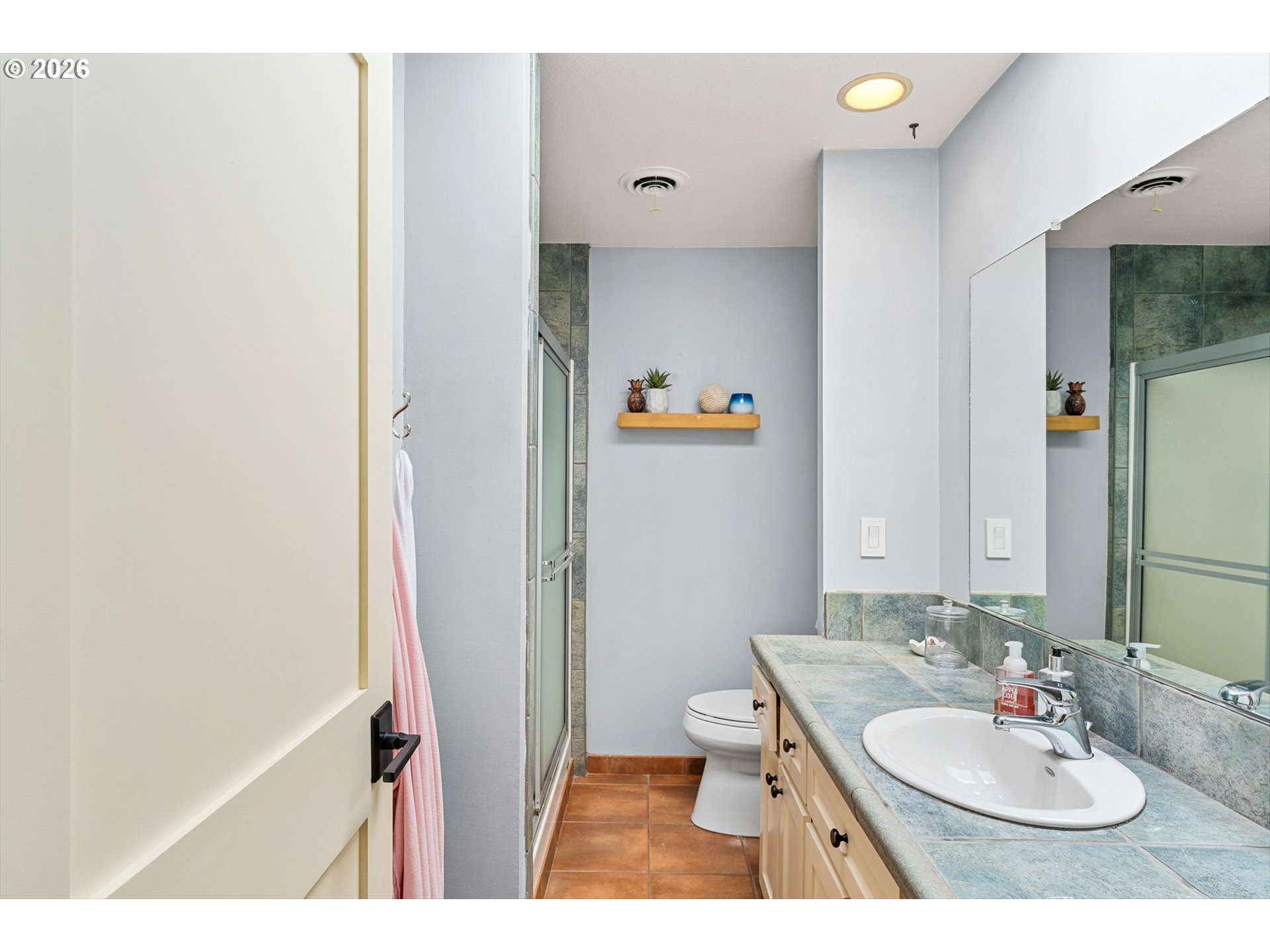 17121 WALL ST