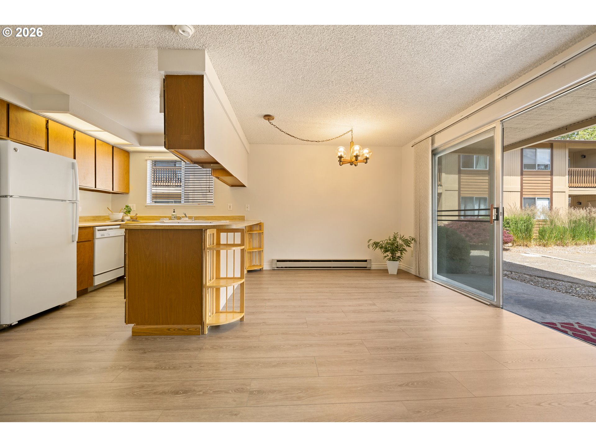 3404 19TH AVE 101