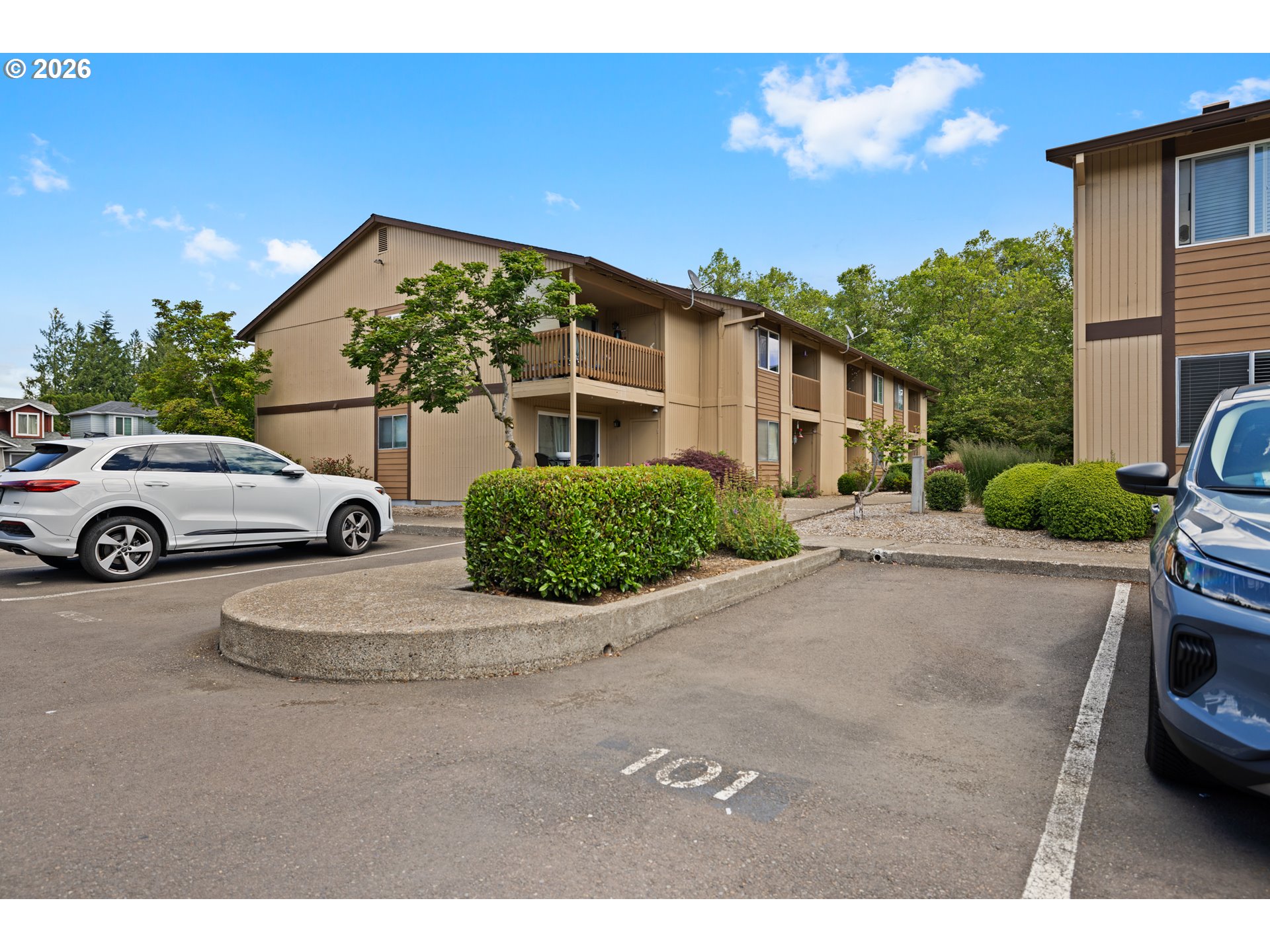 3404 19TH AVE 101