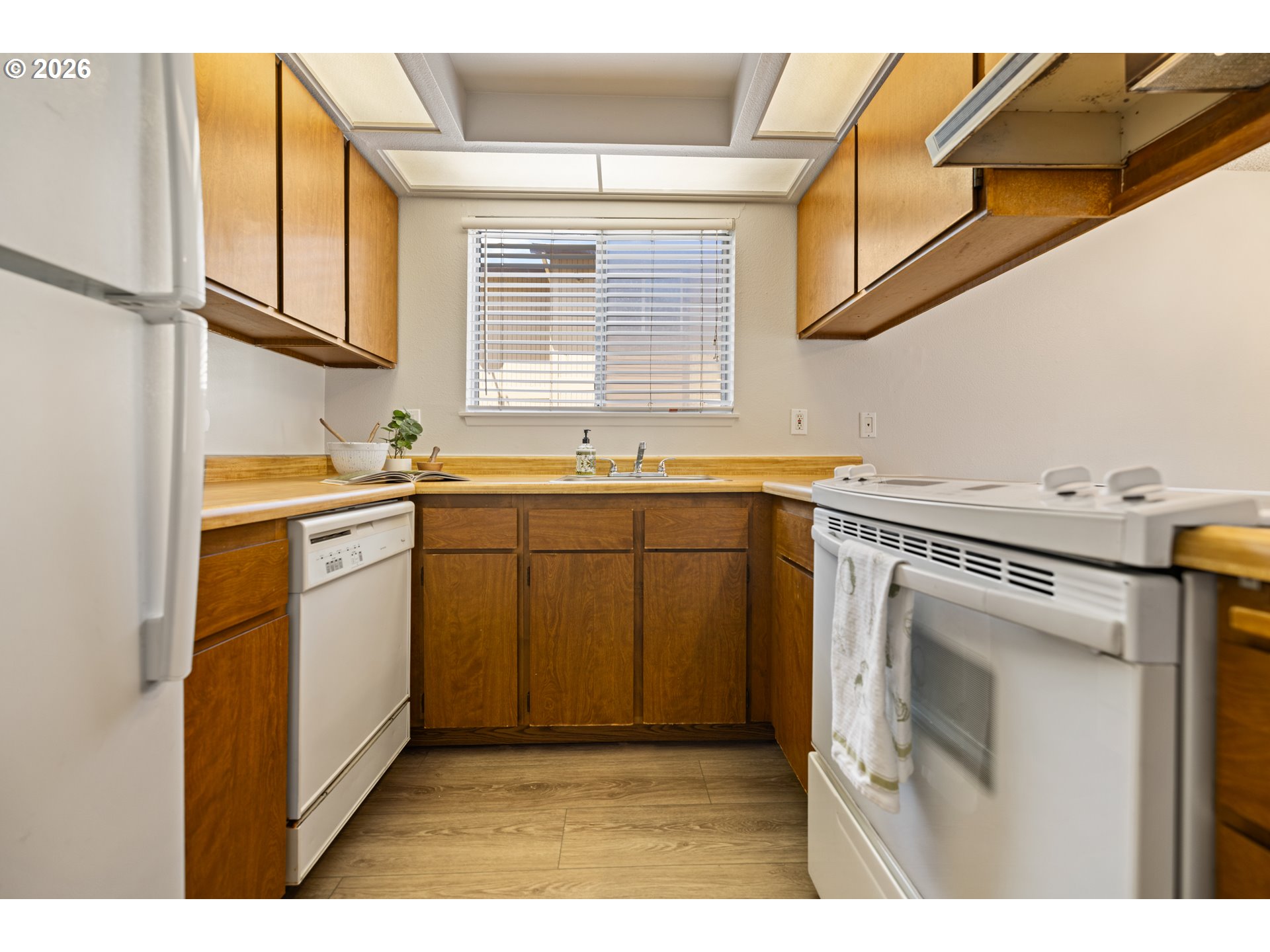 3404 19TH AVE 101