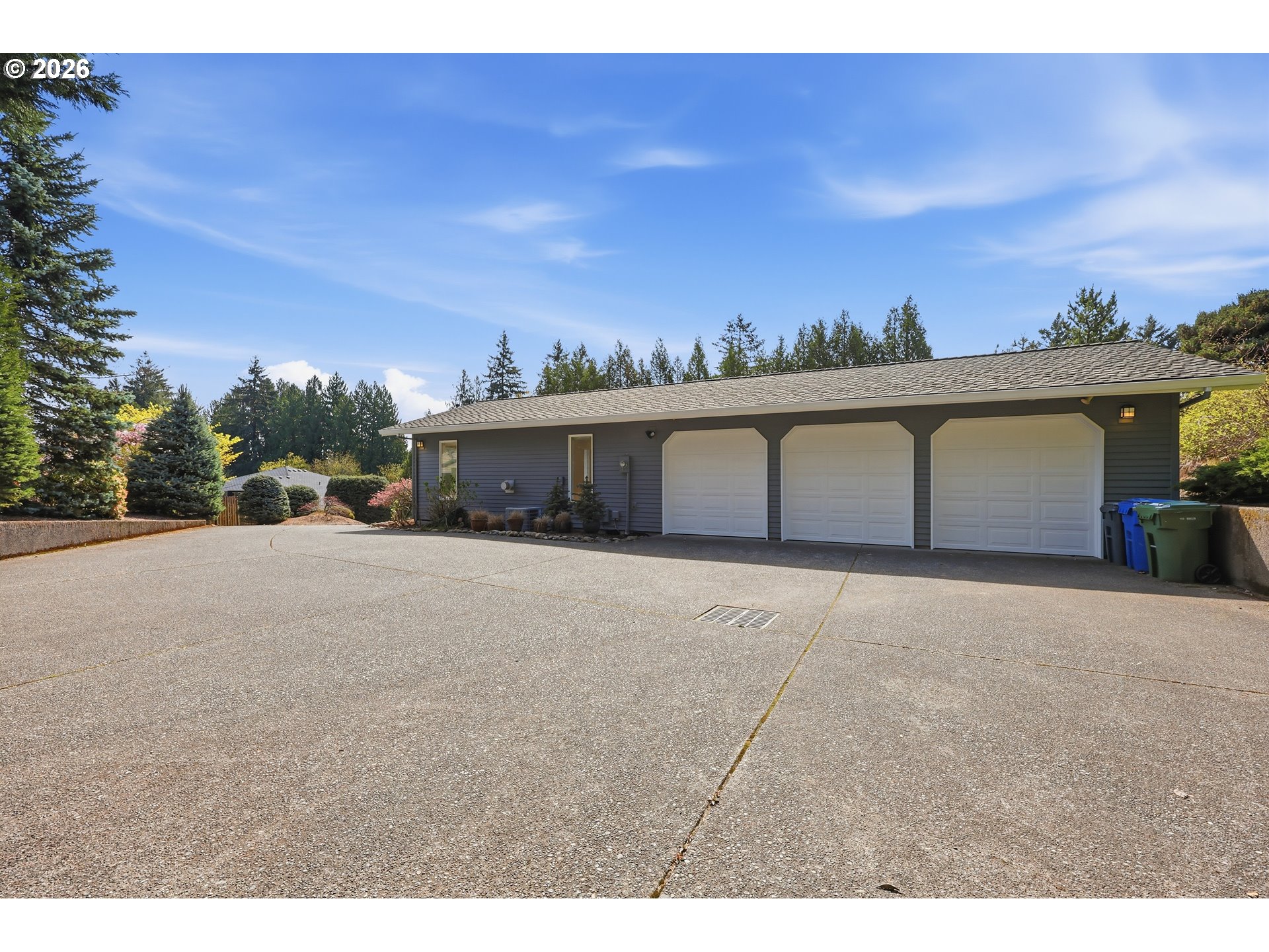 1611 SW DICKINSON LN