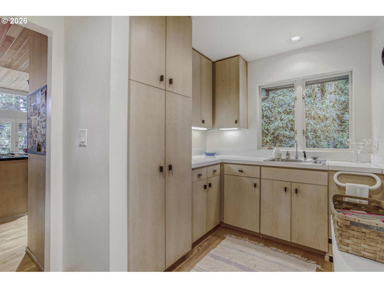 1000 FOREST MEADOWS WAY