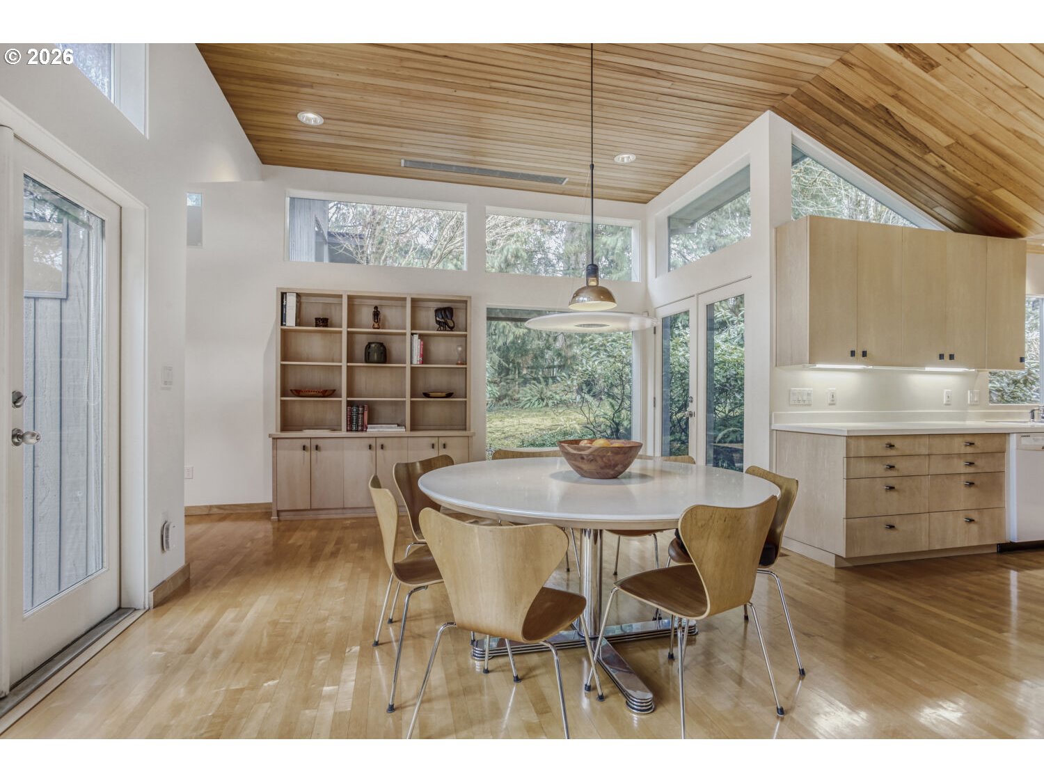 1000 FOREST MEADOWS WAY