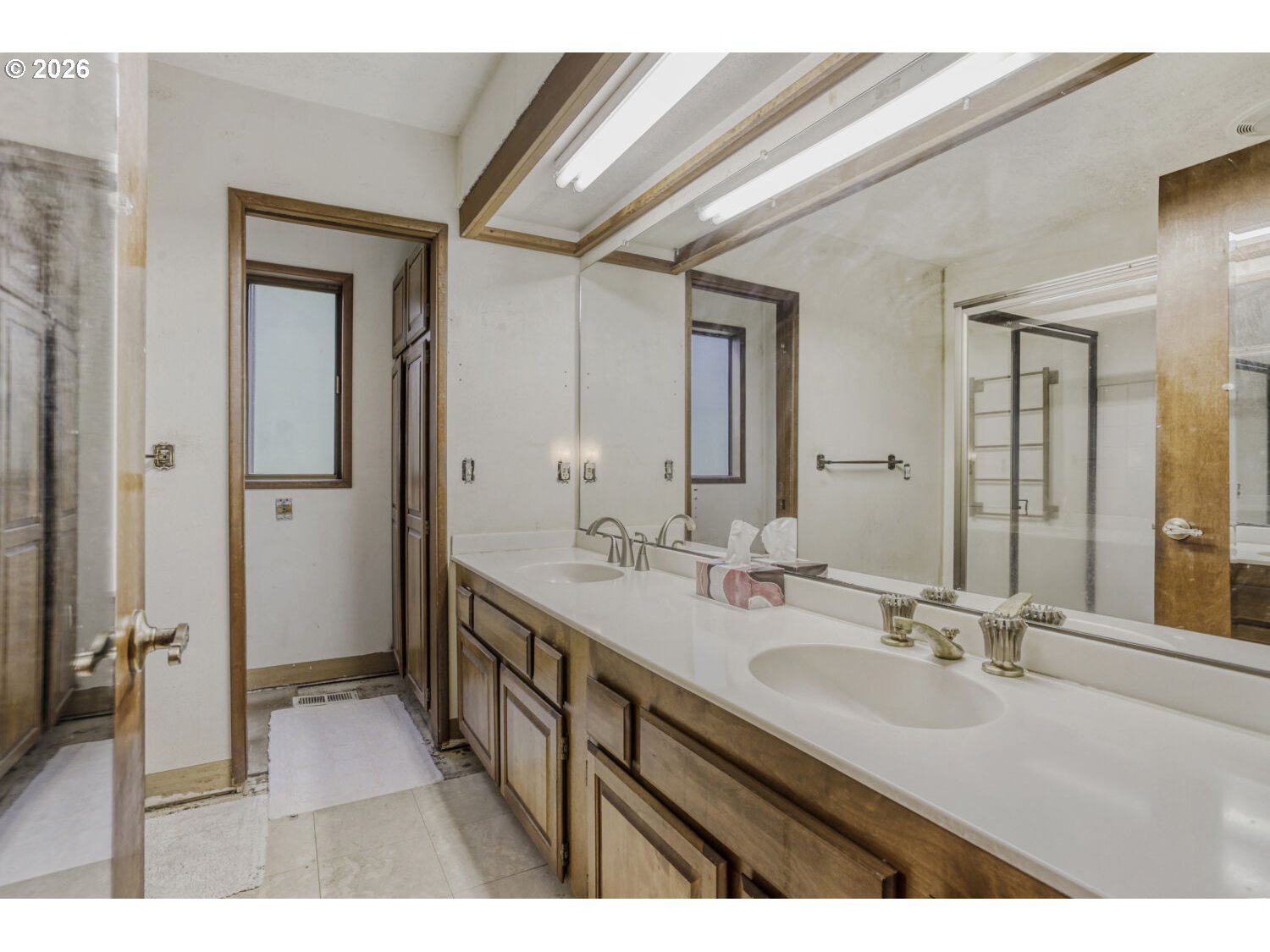 1000 FOREST MEADOWS WAY