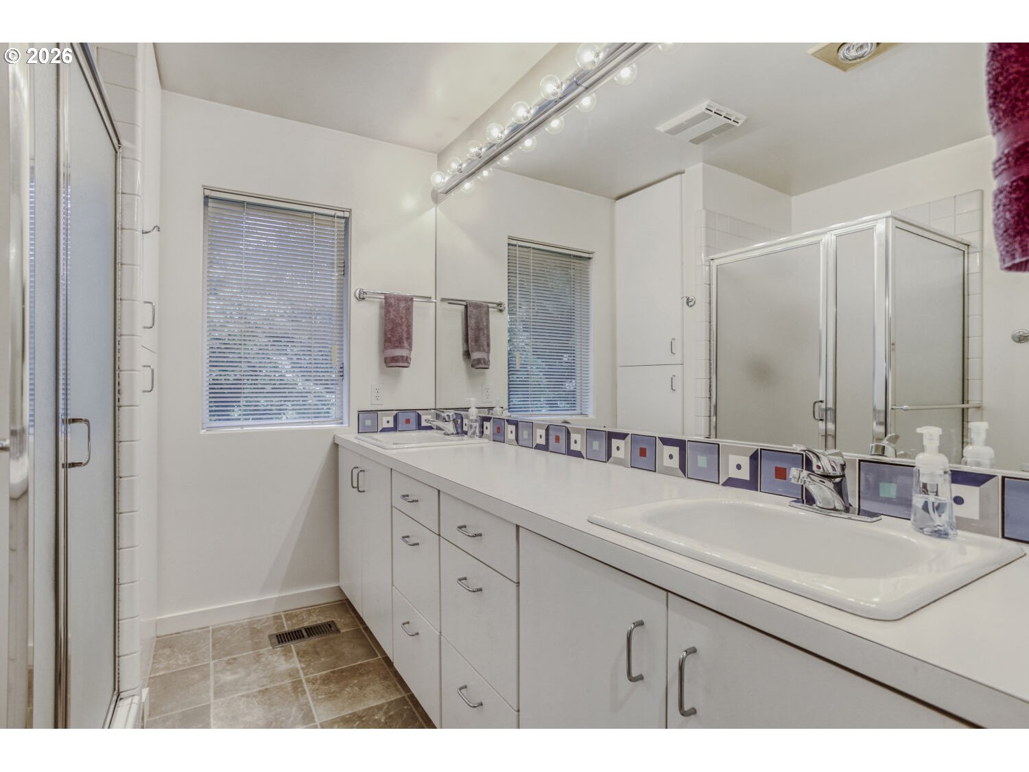 1000 FOREST MEADOWS WAY