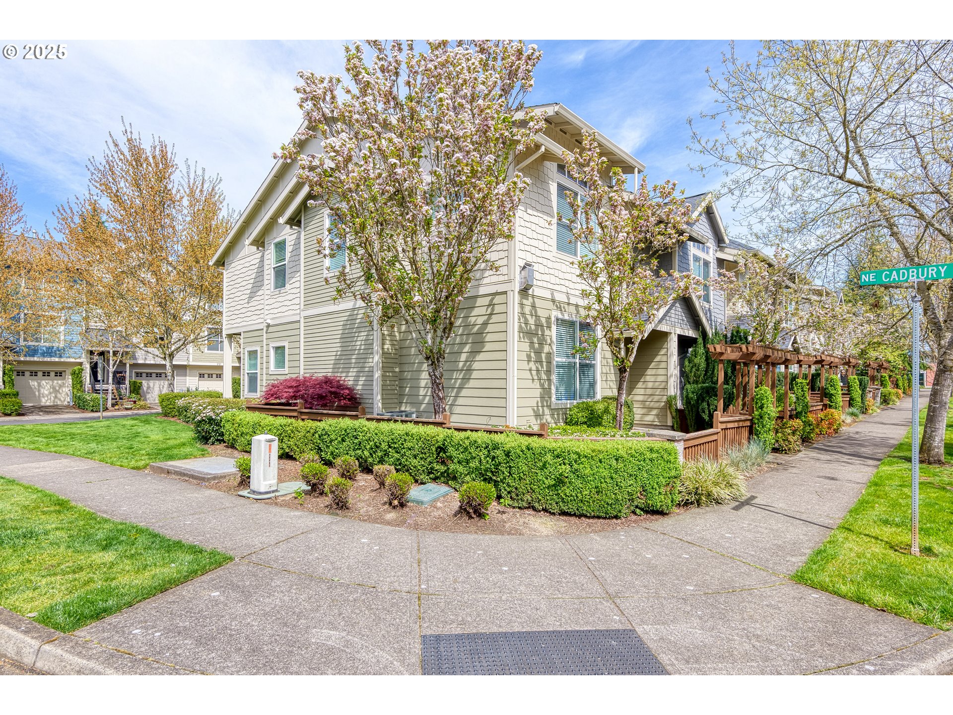 2102 NE REDELFS WAY, Beaverton