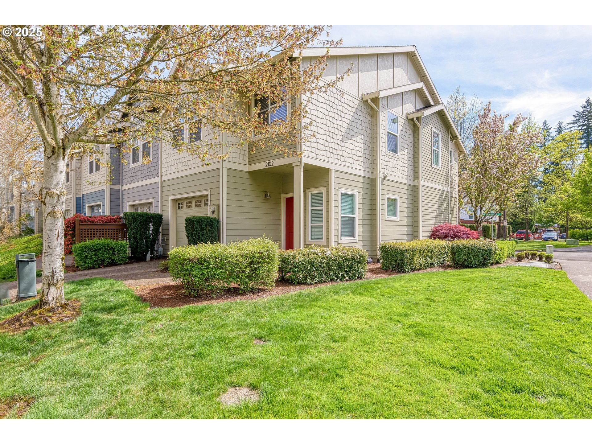 2102 NE REDELFS WAY, Beaverton