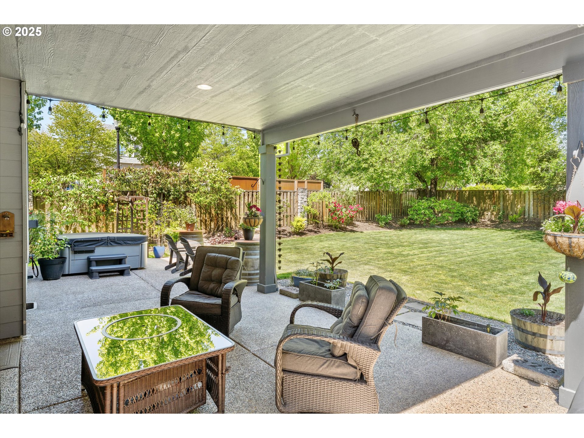 18289 SW MAIDENFERN LN