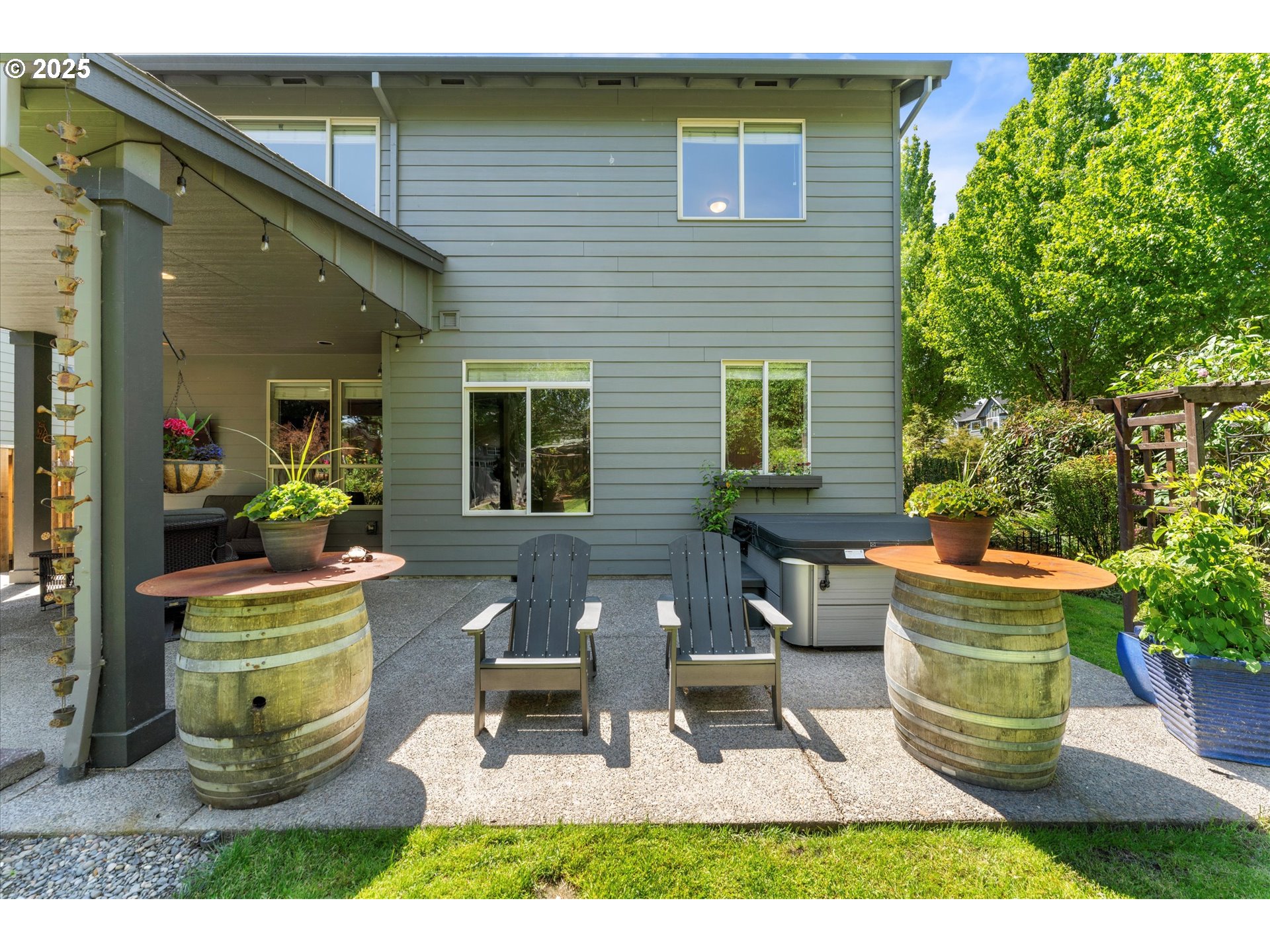 18289 SW MAIDENFERN LN