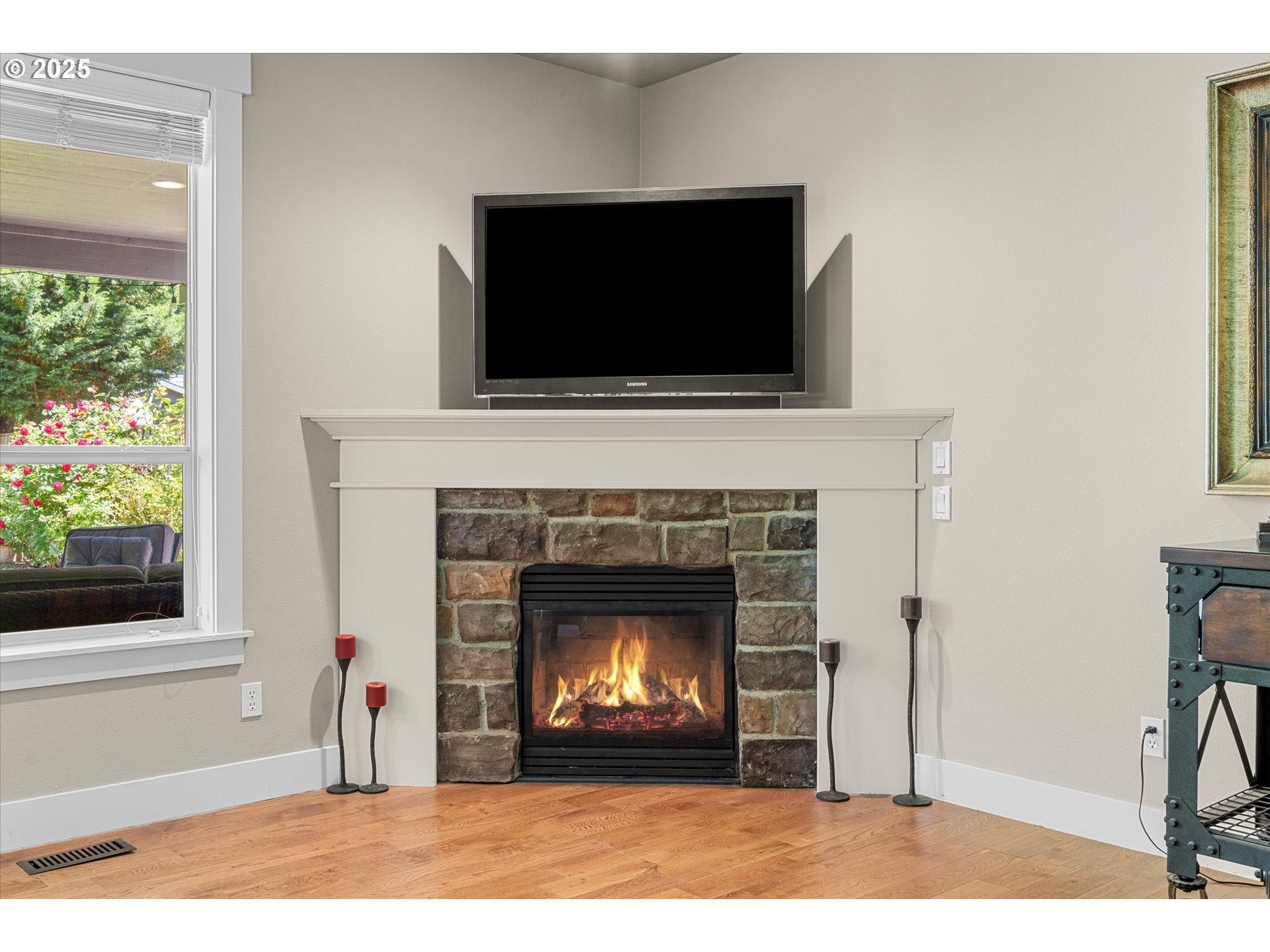 18289 SW MAIDENFERN LN