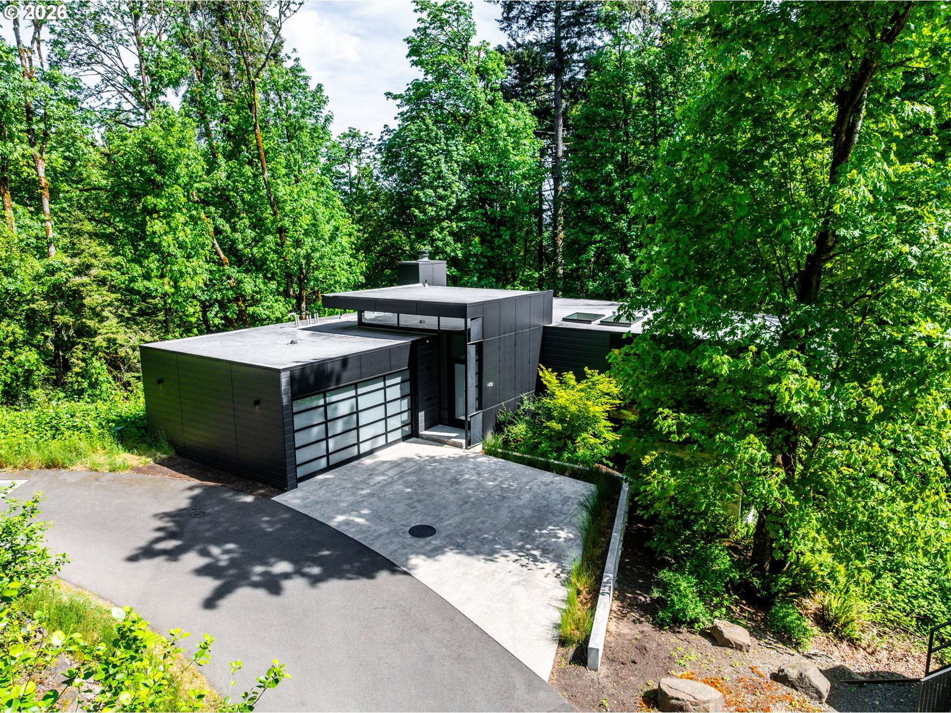 432 NW ROYAL BLVD