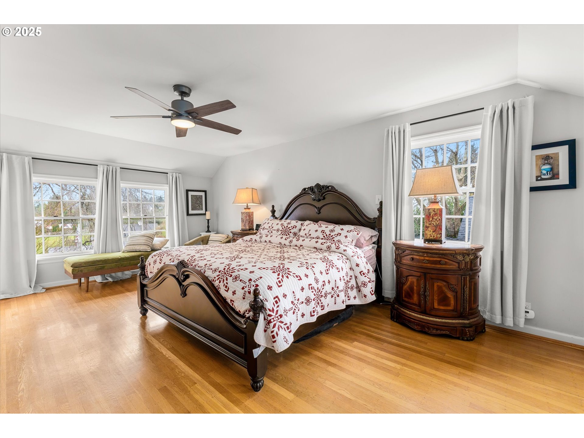 1250 SW ENGLEWOOD DR