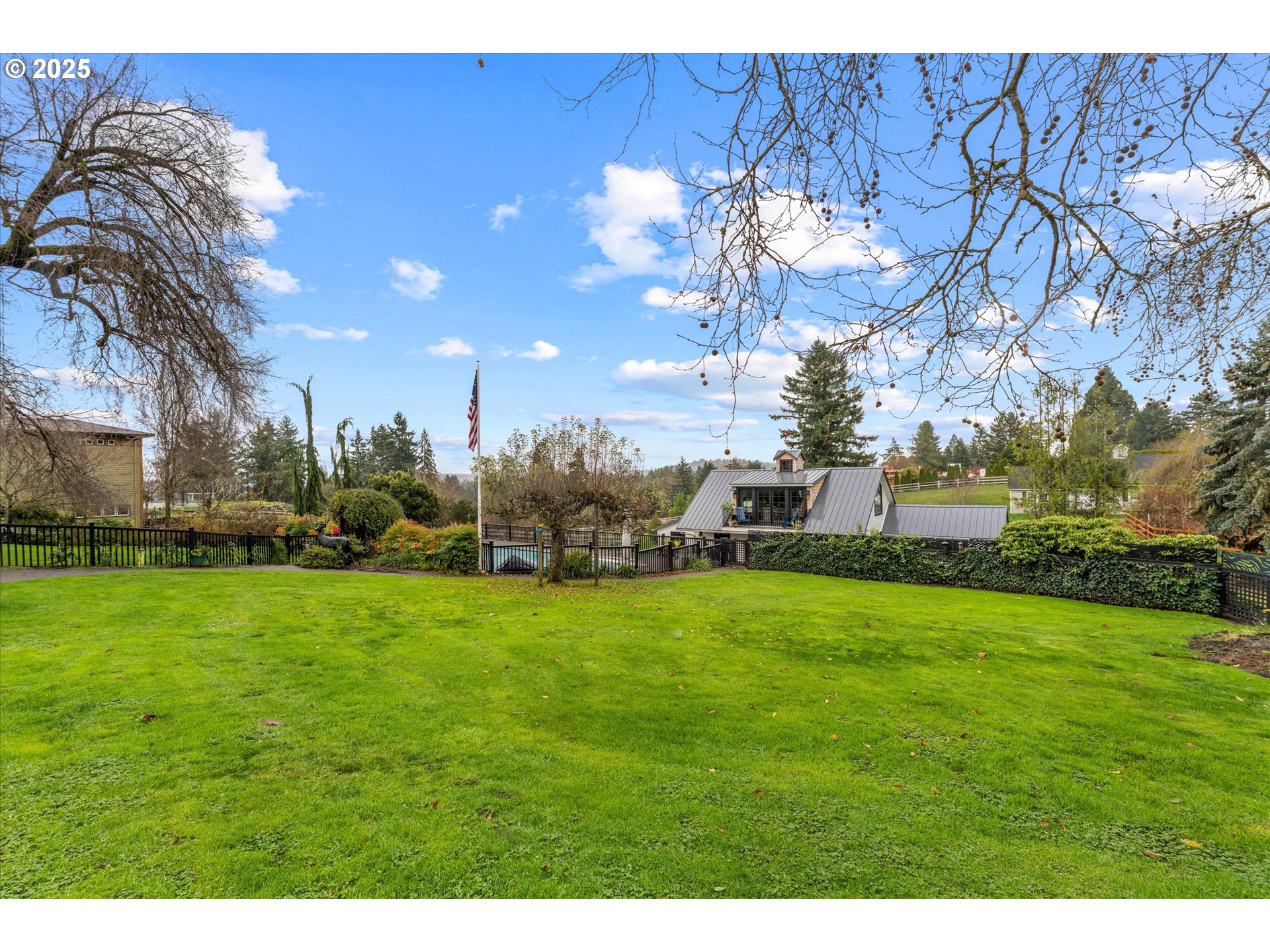 1250 SW ENGLEWOOD DR