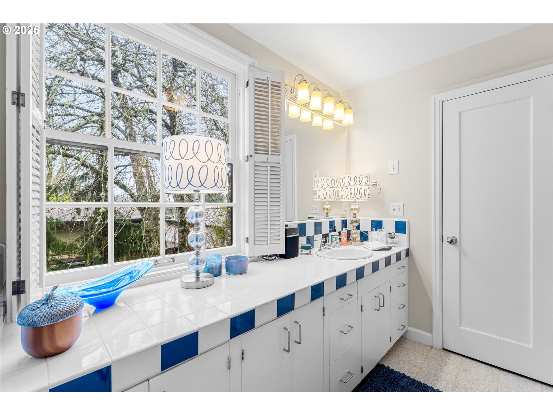 1250 SW ENGLEWOOD DR