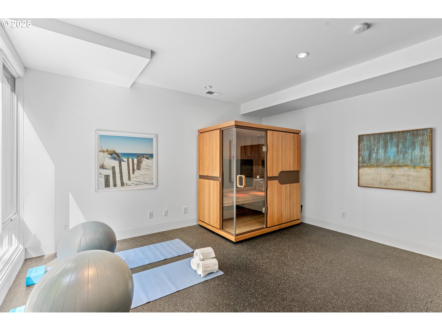 4140 NW THUNDER CREST RD