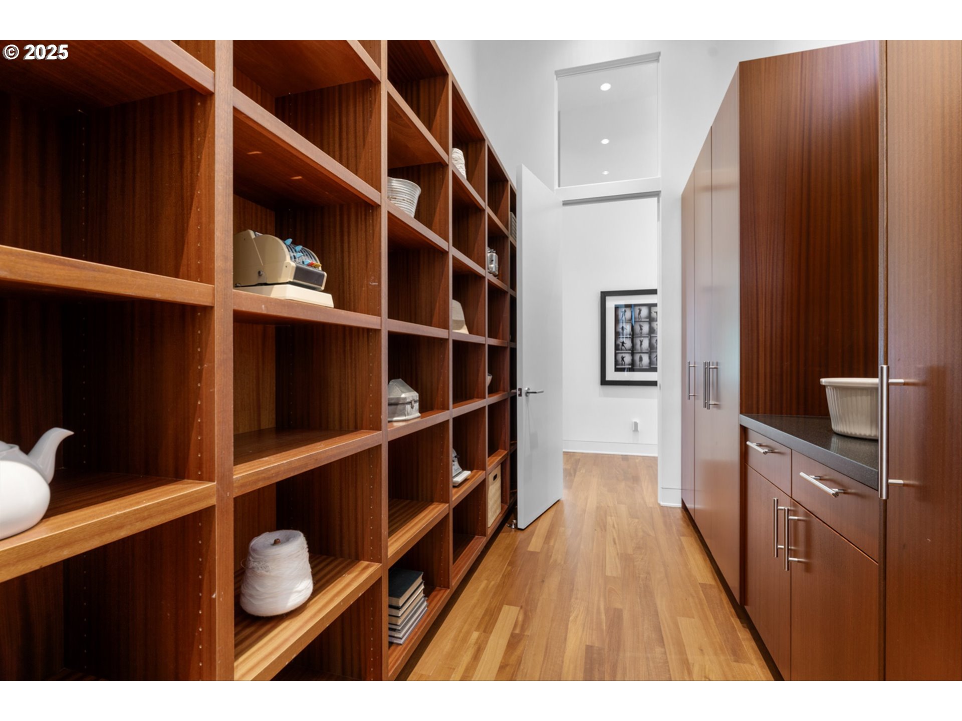 4140 NW THUNDER CREST RD