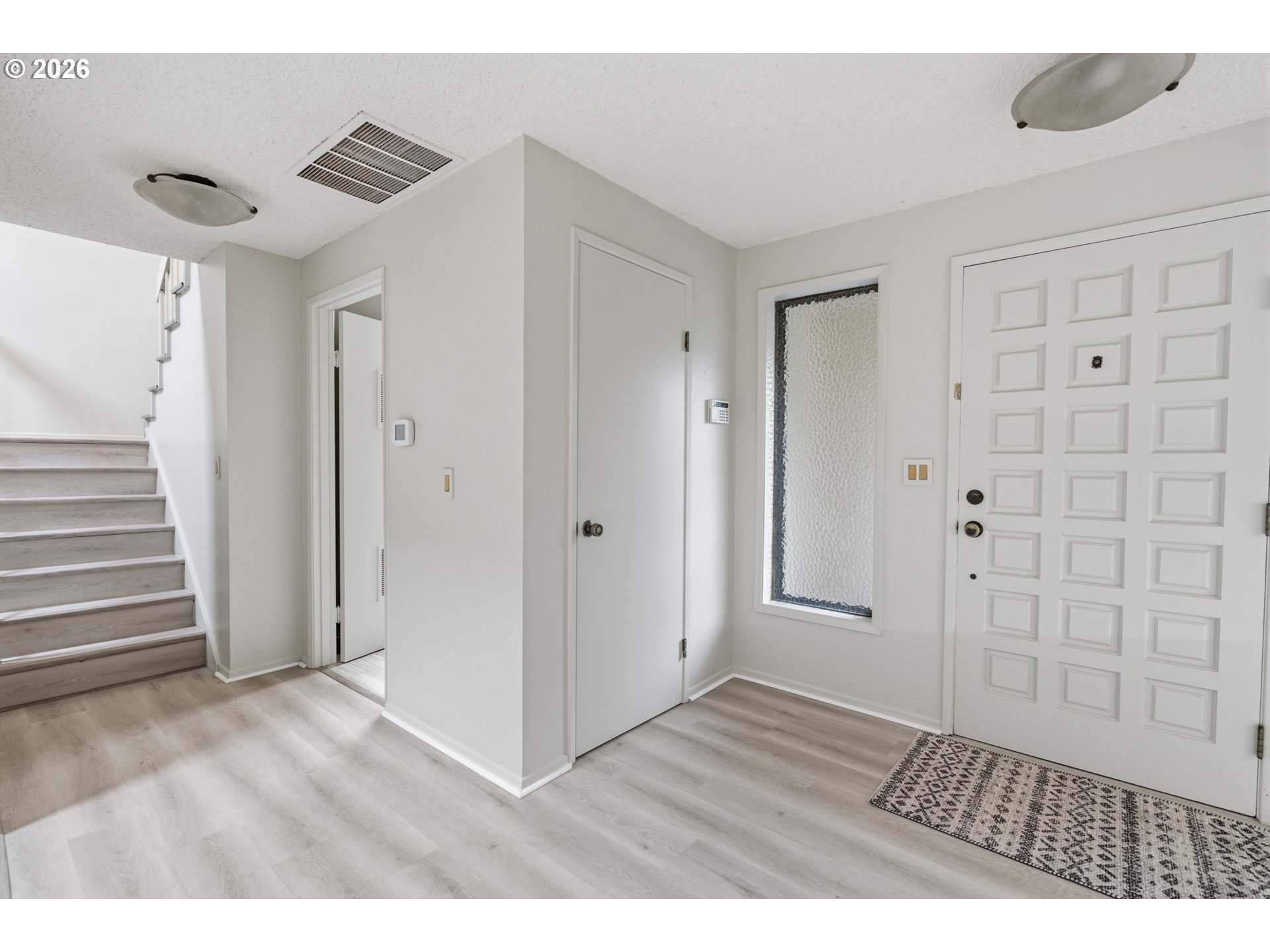 9 BRITTEN CT