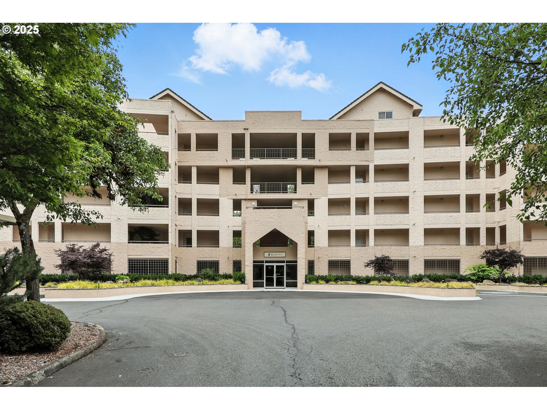 6605 W BURNSIDE DR 129