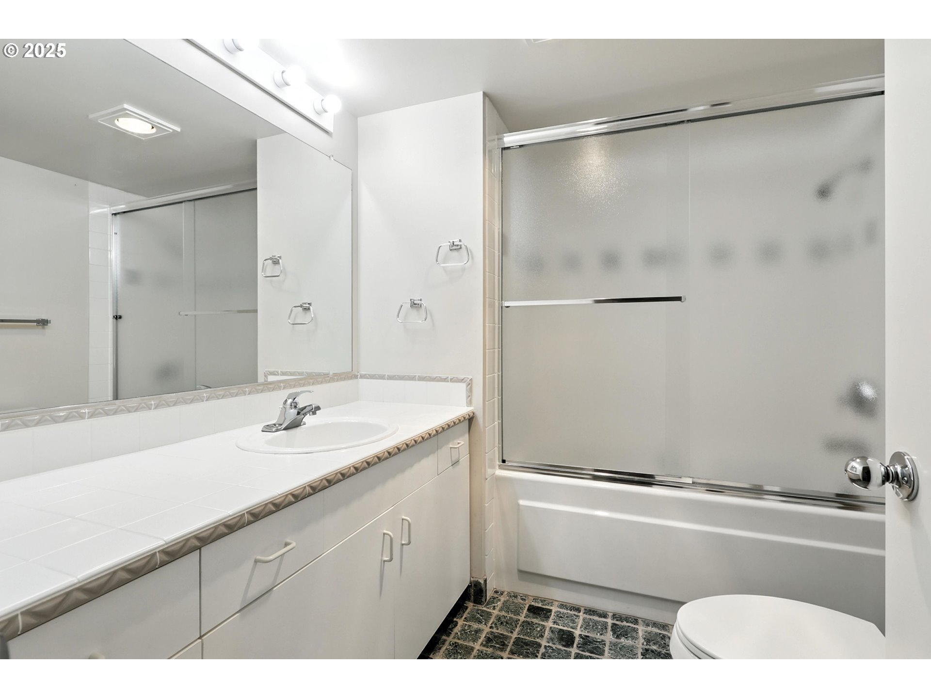 6605 W BURNSIDE DR 129