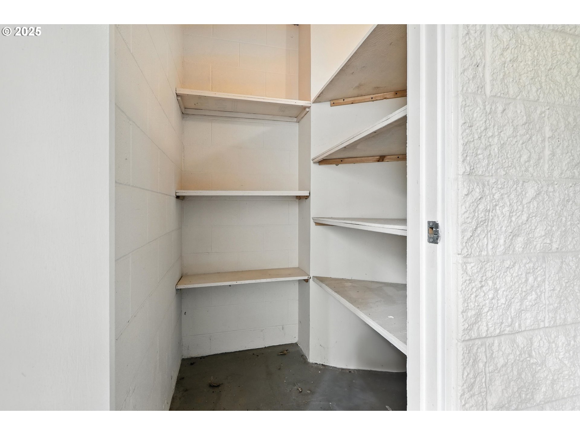 6605 W BURNSIDE DR 129