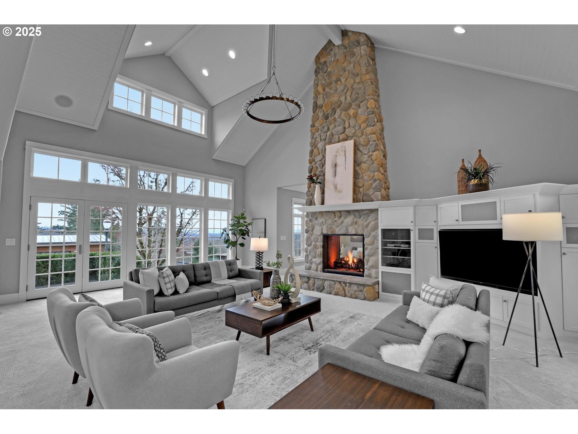 8711 NW TERRACEVIEW CT